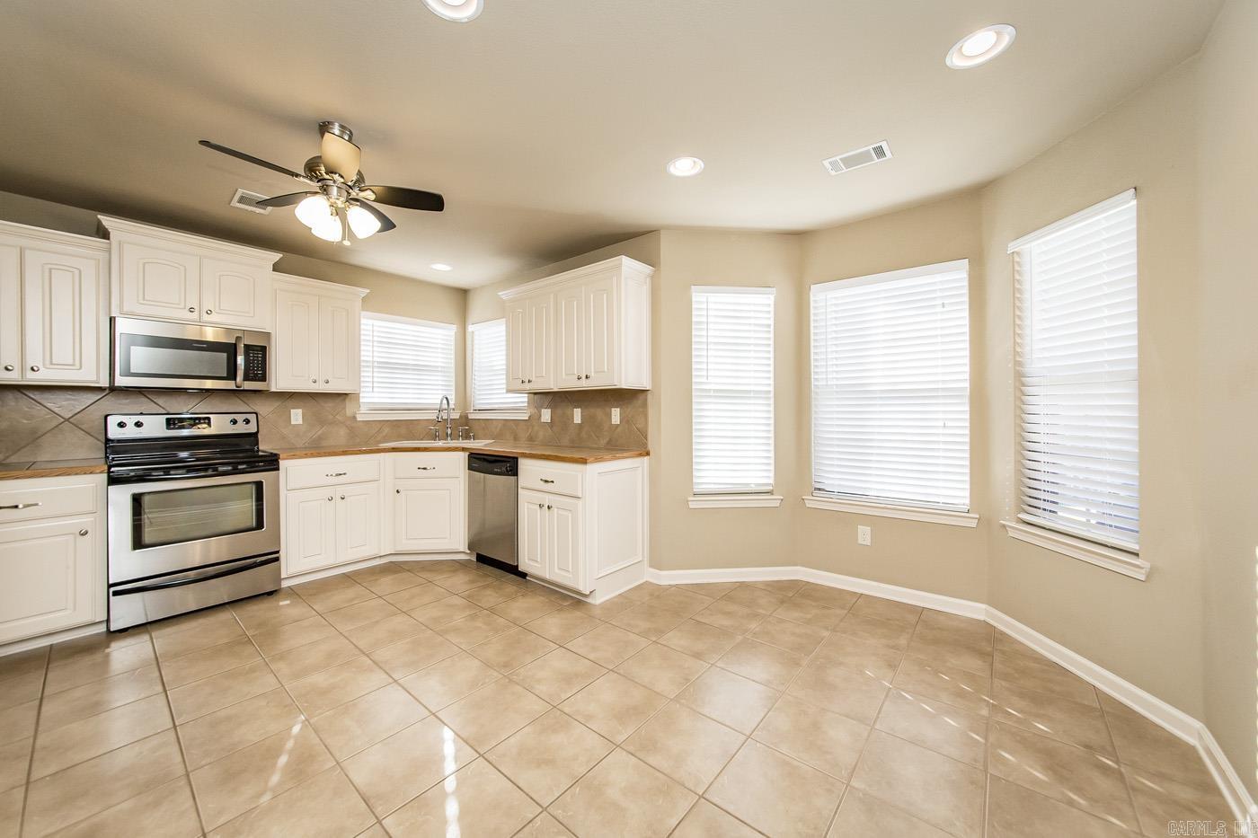 BRYSON ESTATES - Residential