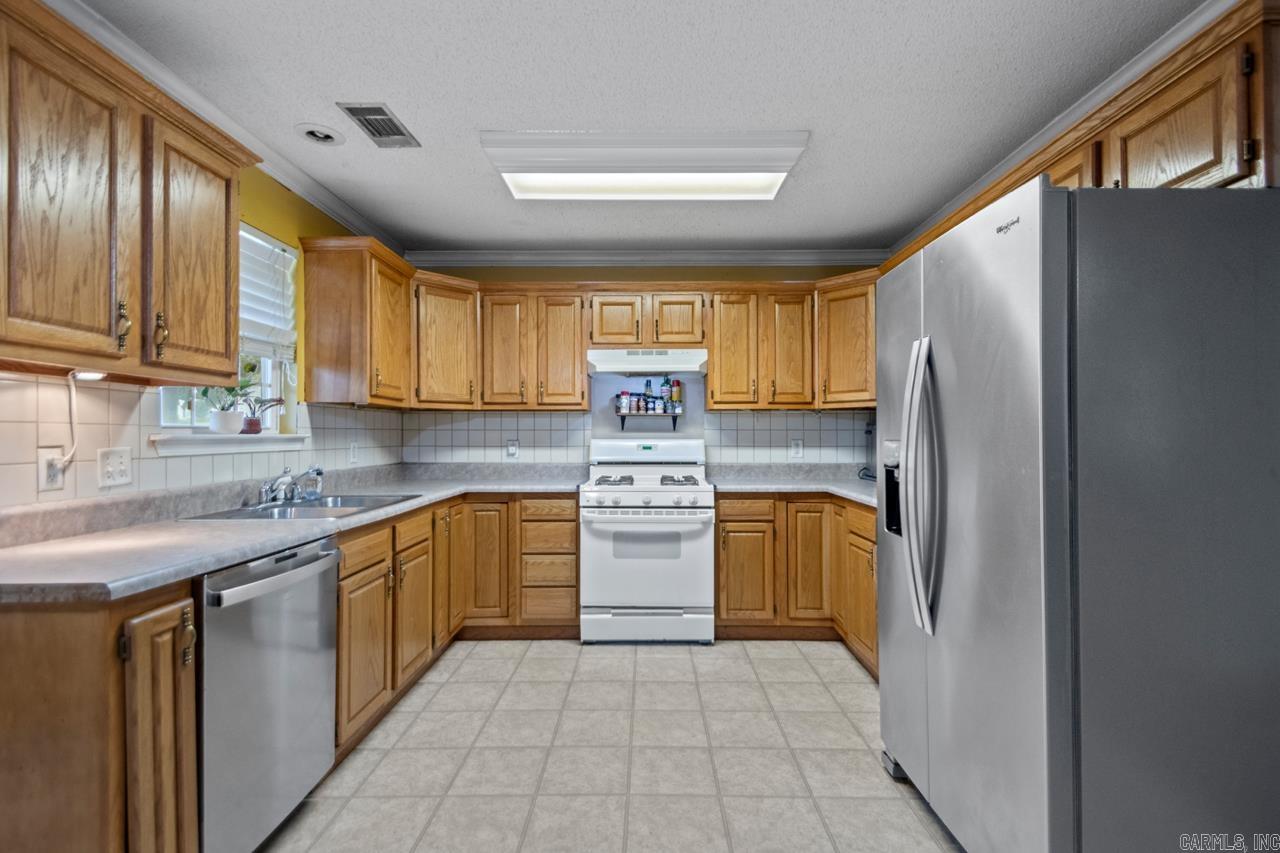 MEADOW RIDGE - Residential