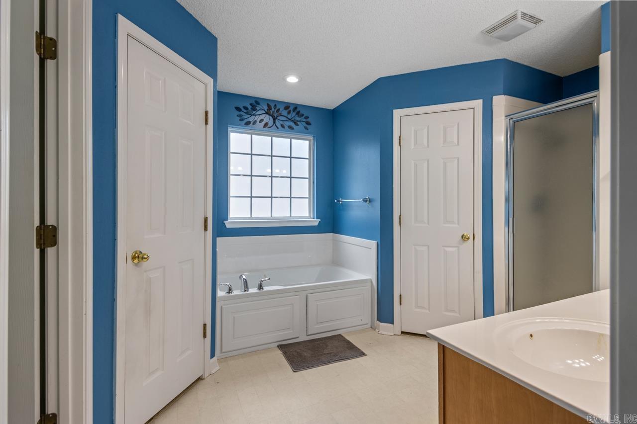 MEADOW RIDGE - Residential