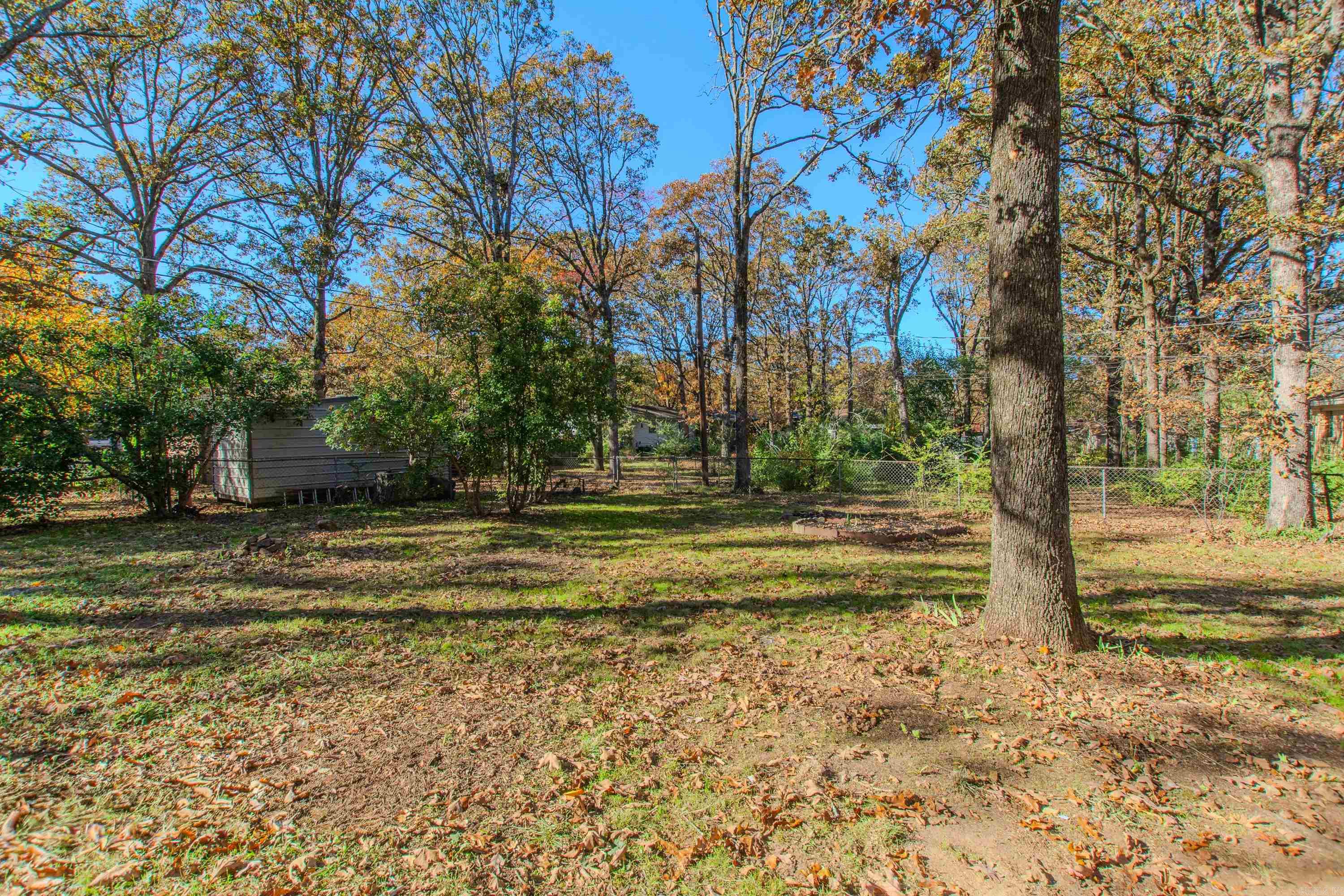 INDIAN HILLS - Residential