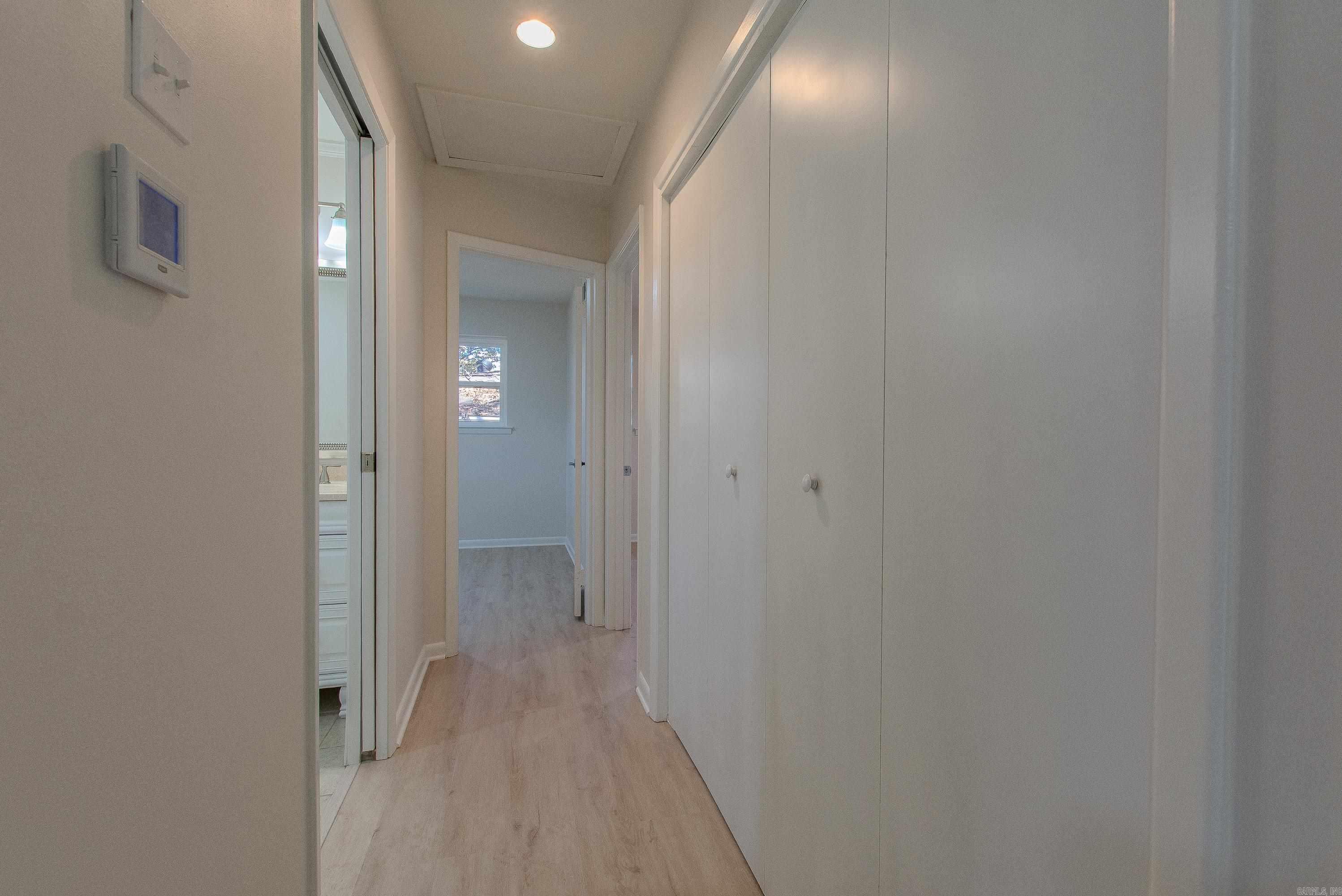 INDIAN HILLS - Residential