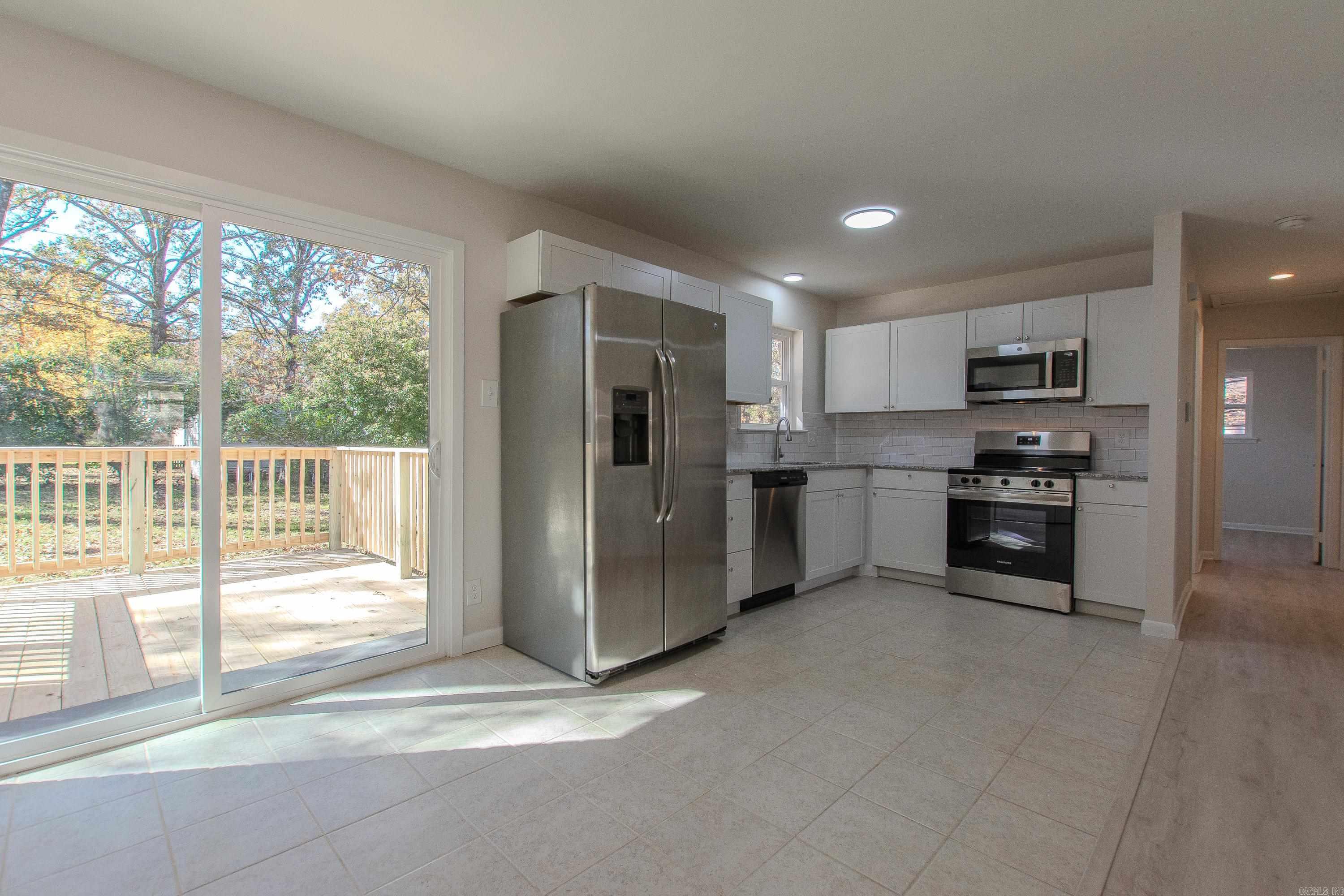 INDIAN HILLS - Residential