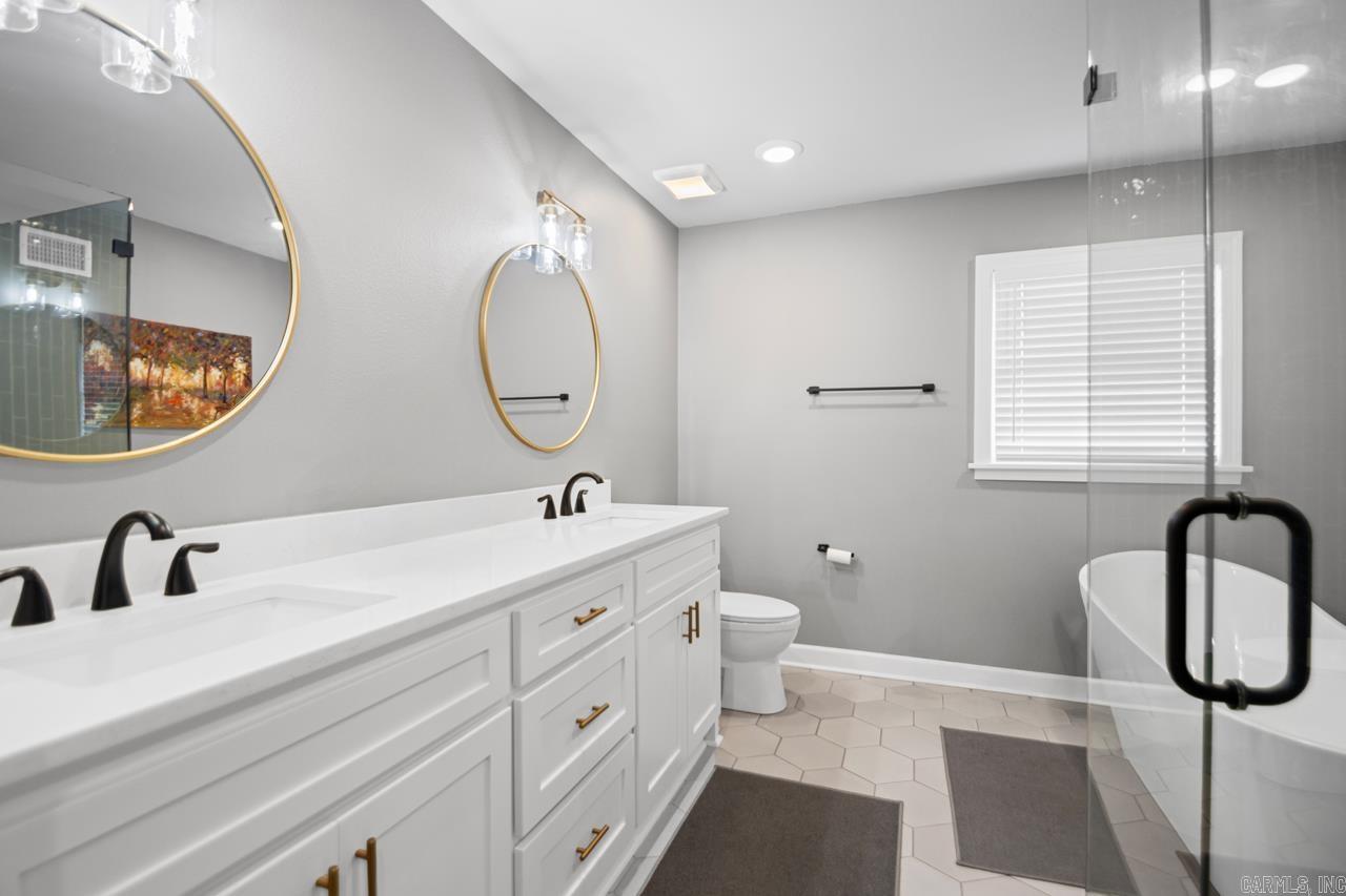 BRENTWOOD - Residential