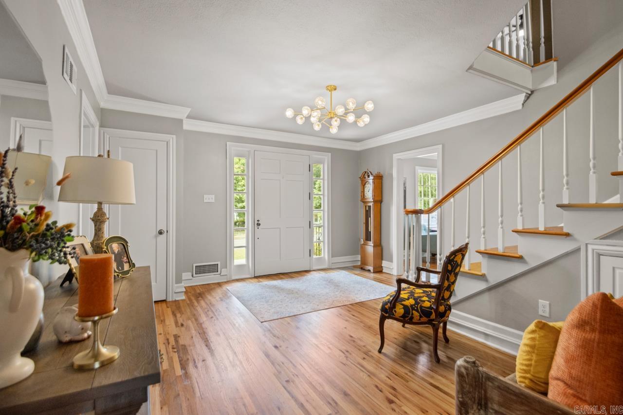 BRENTWOOD - Residential