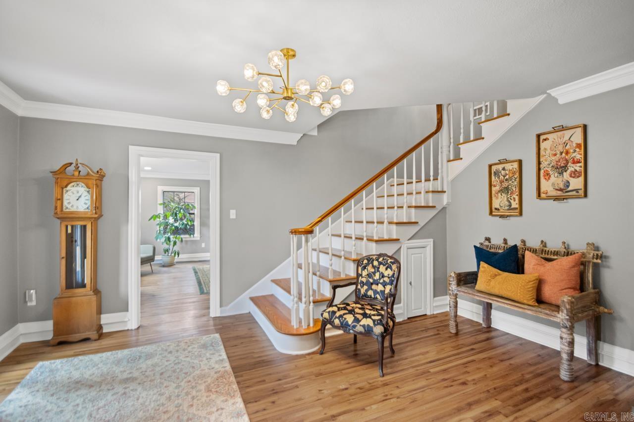 BRENTWOOD - Residential