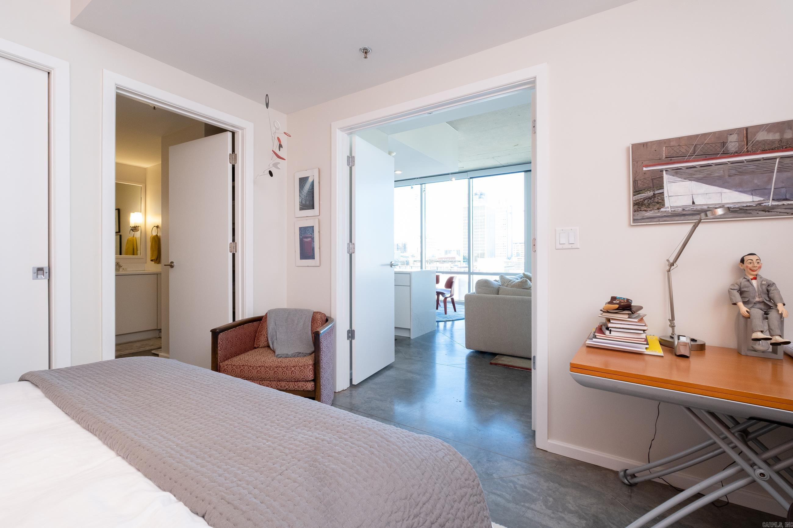 River Market Tower - Residential Lease