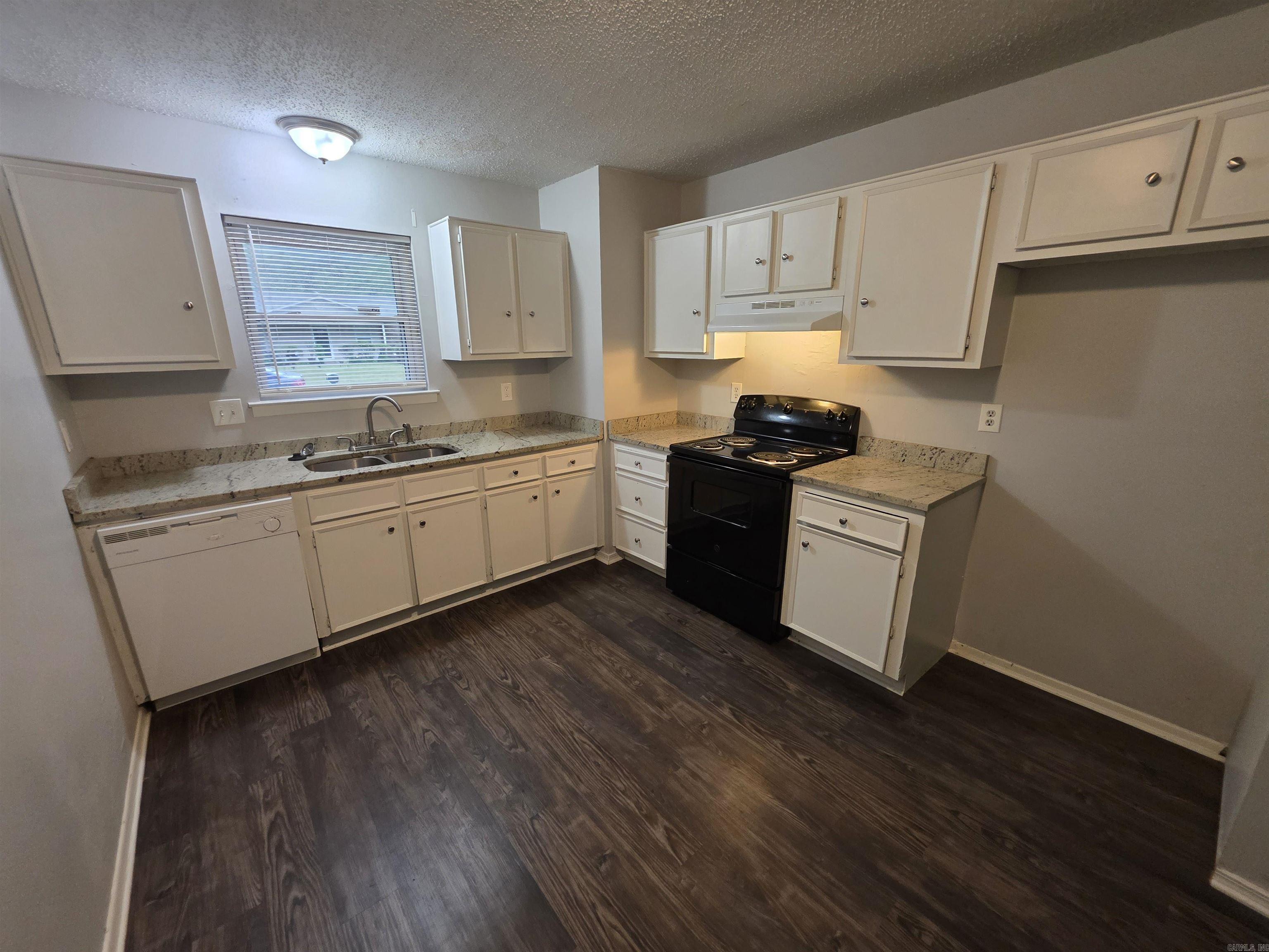 Kellogg Acres - Residential Lease