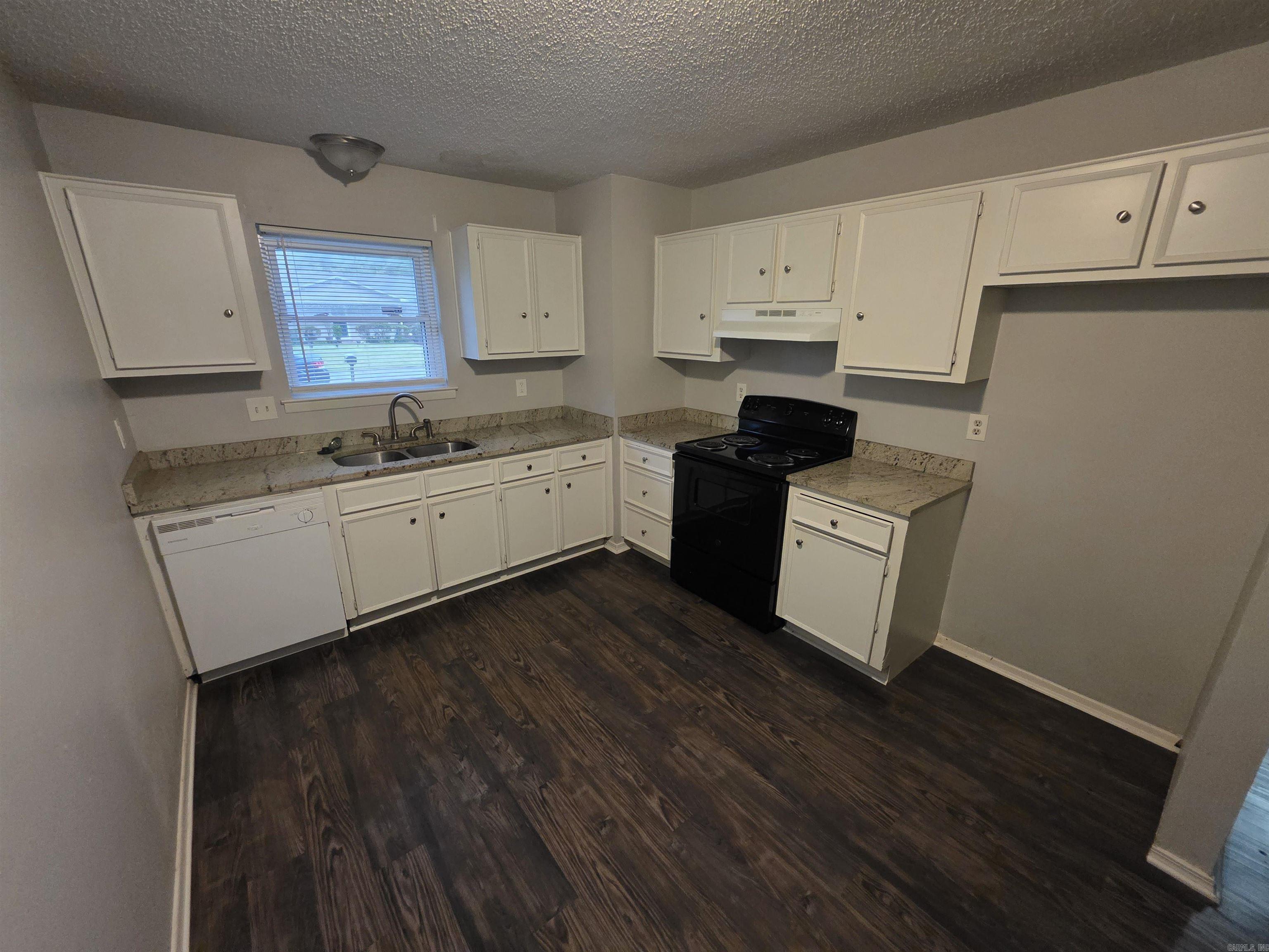 Kellogg Acres - Residential Lease