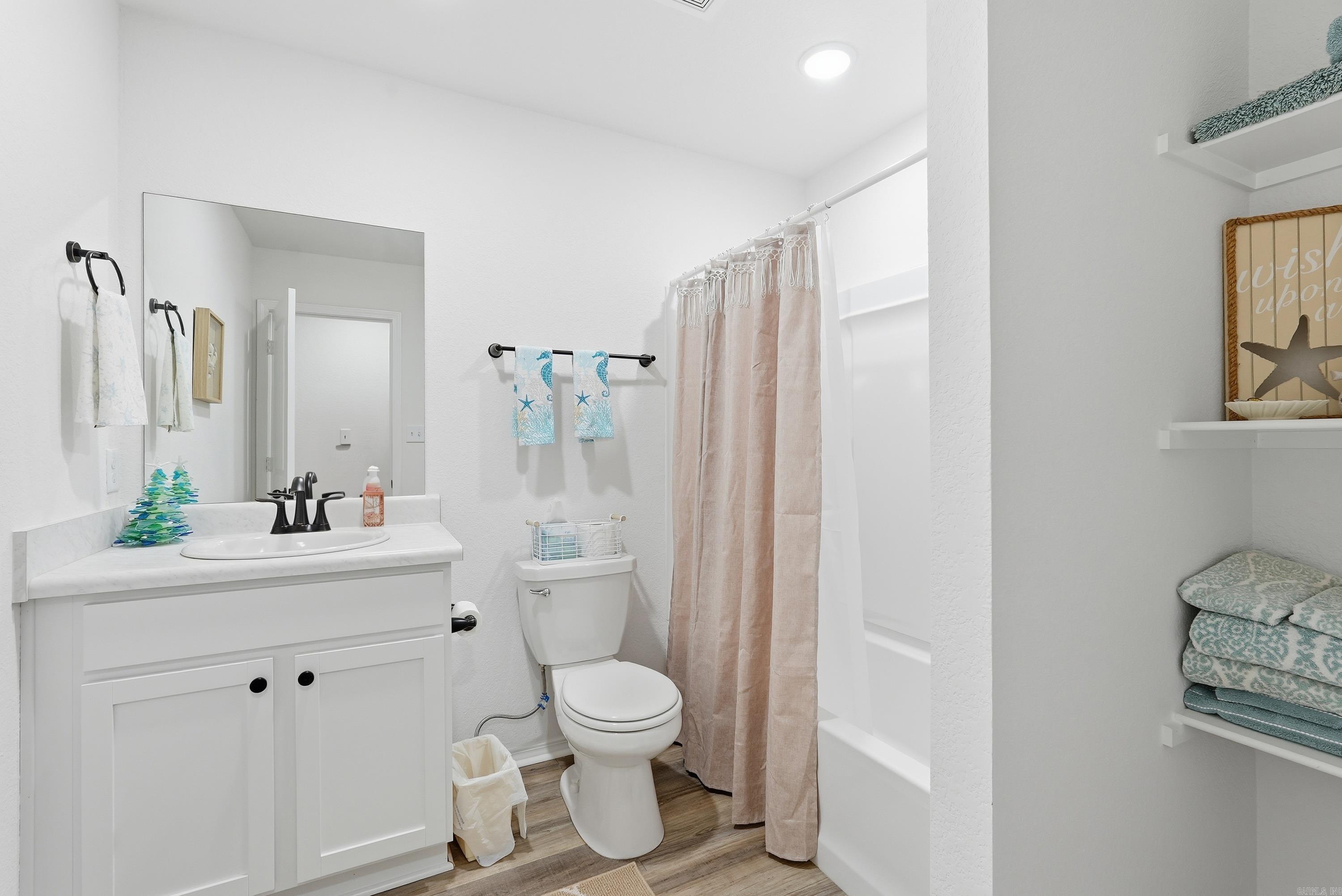 BELL VALLEY - Residential