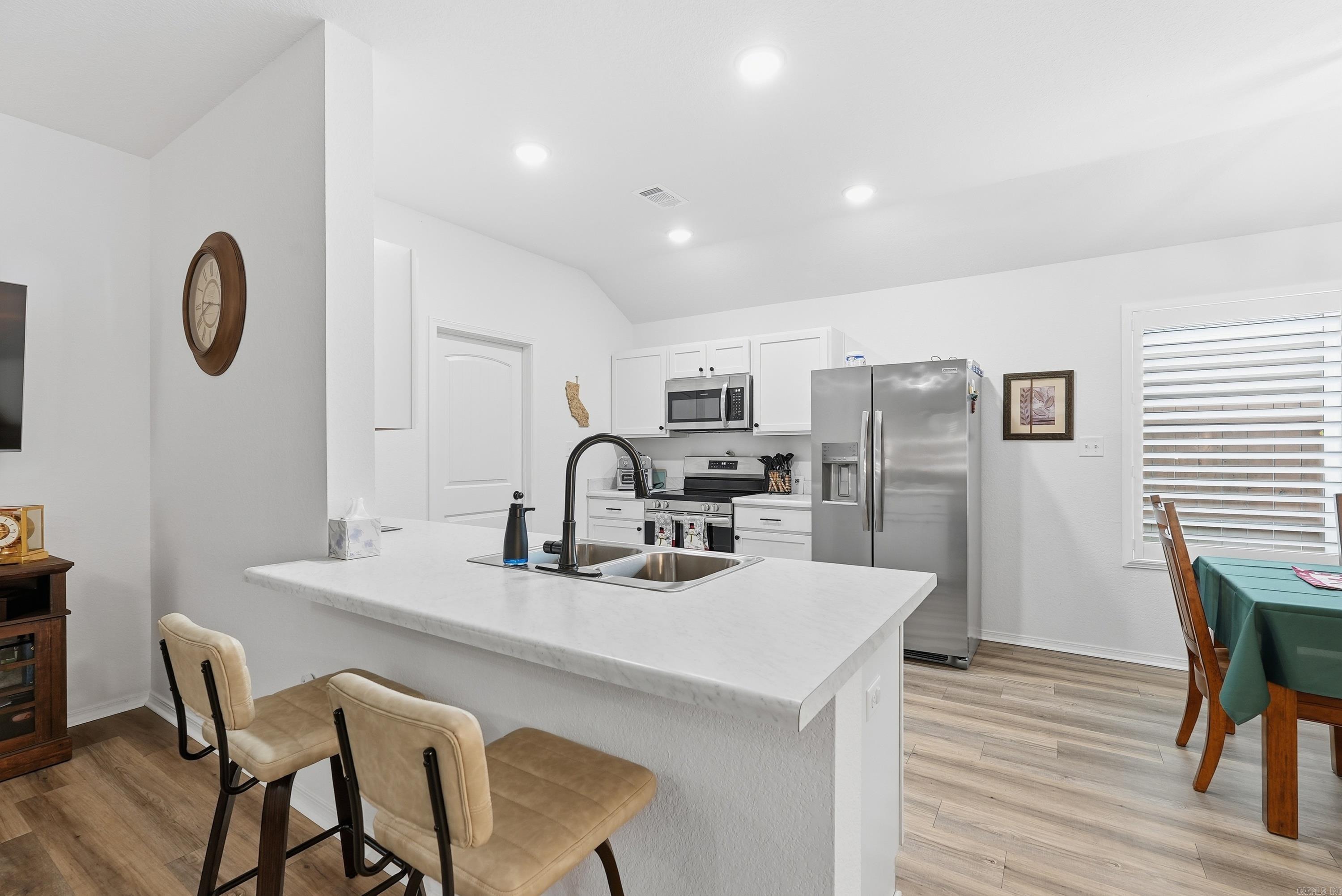 BELL VALLEY - Residential