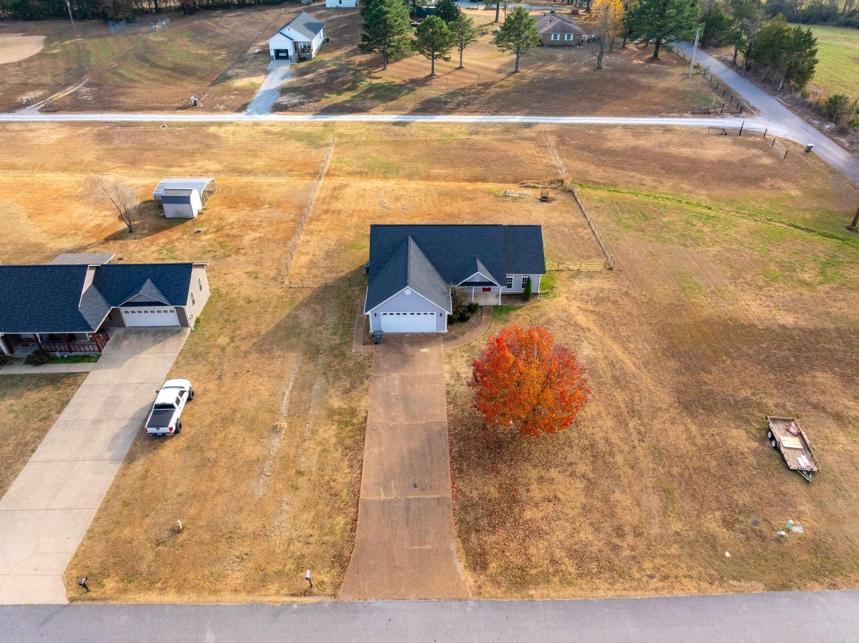 DOUBLE OAK ESTATES - Residential