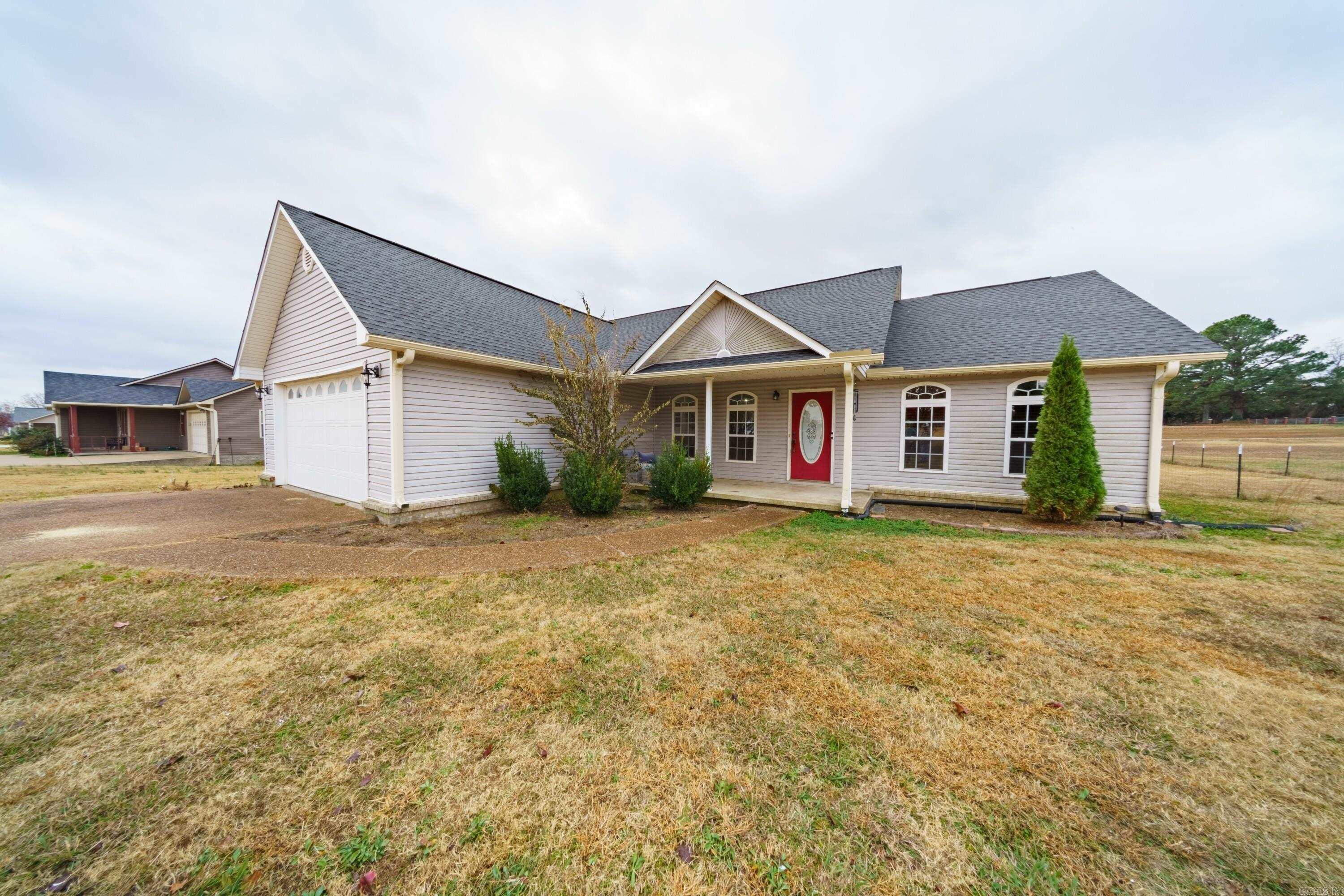 DOUBLE OAK ESTATES - Residential