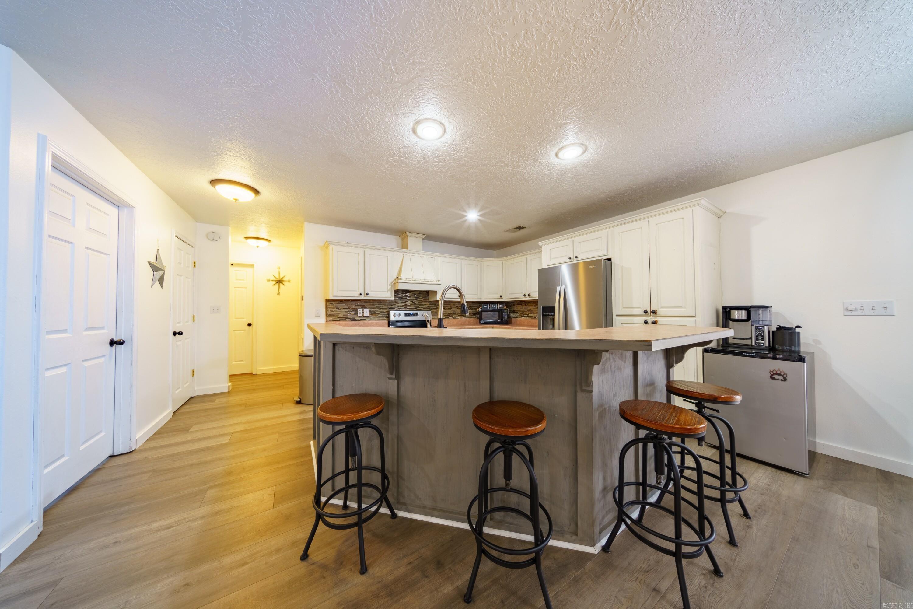 DOUBLE OAK ESTATES - Residential