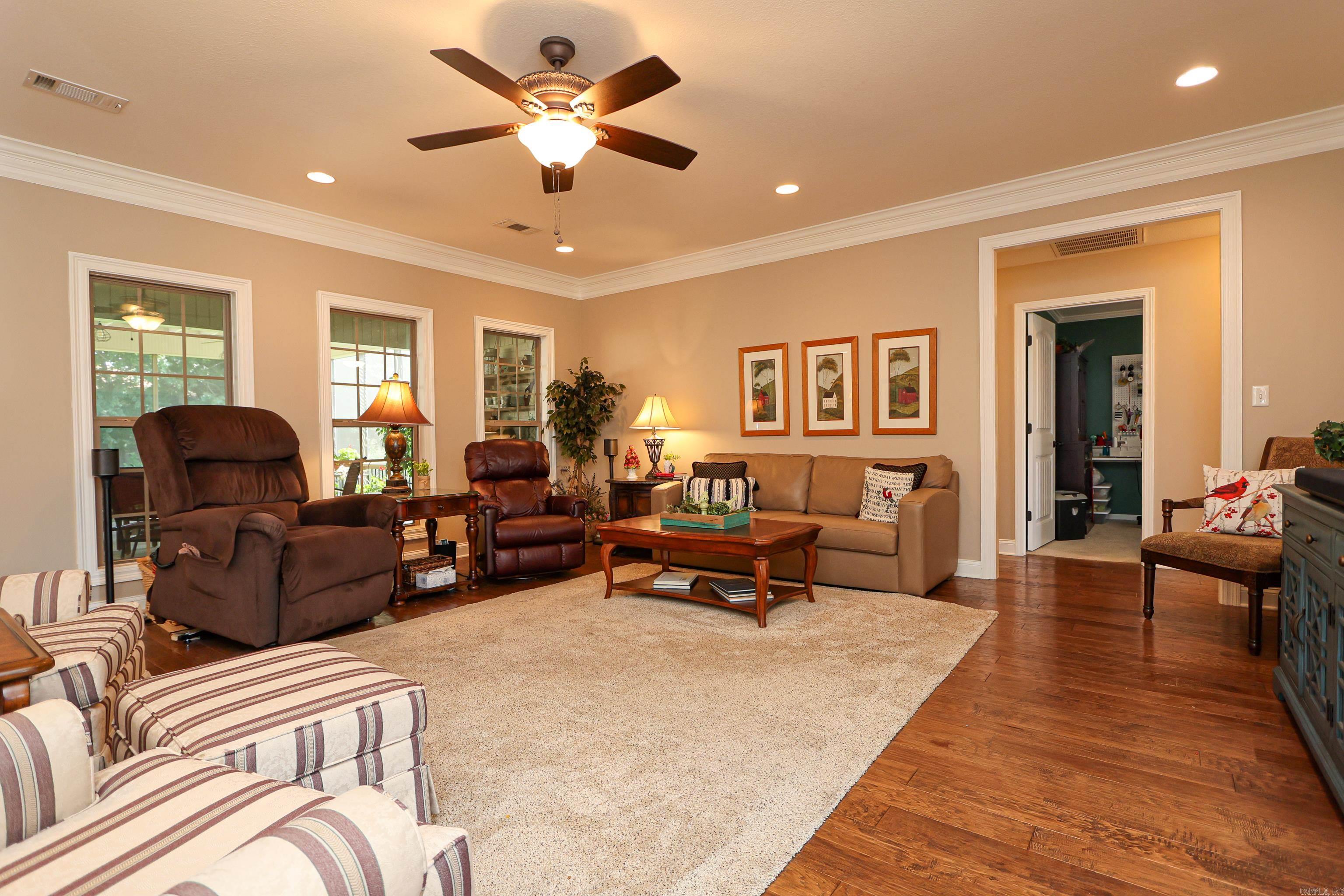 Glen Echo 1 - Residential