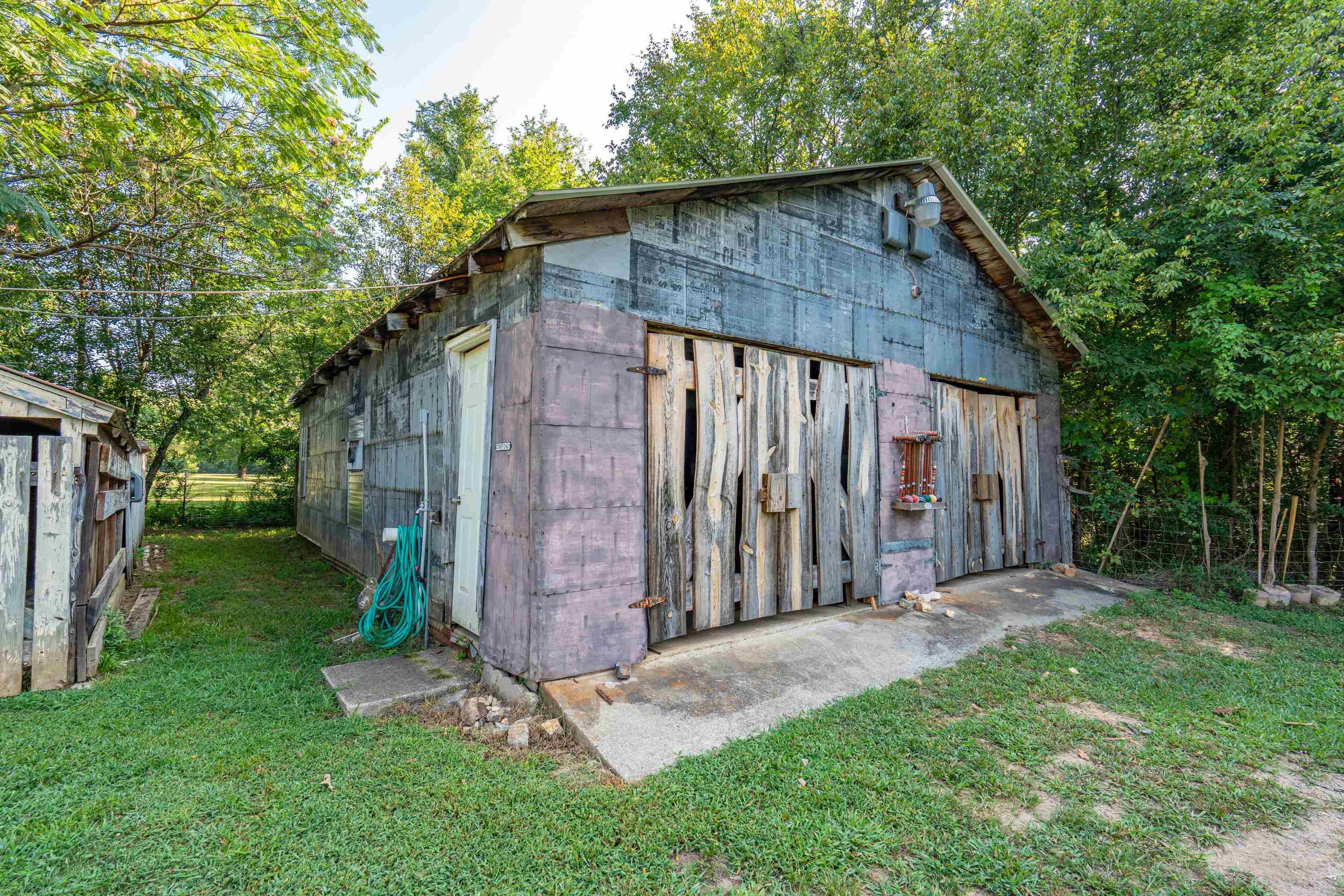 Metes & Bounds - Residential