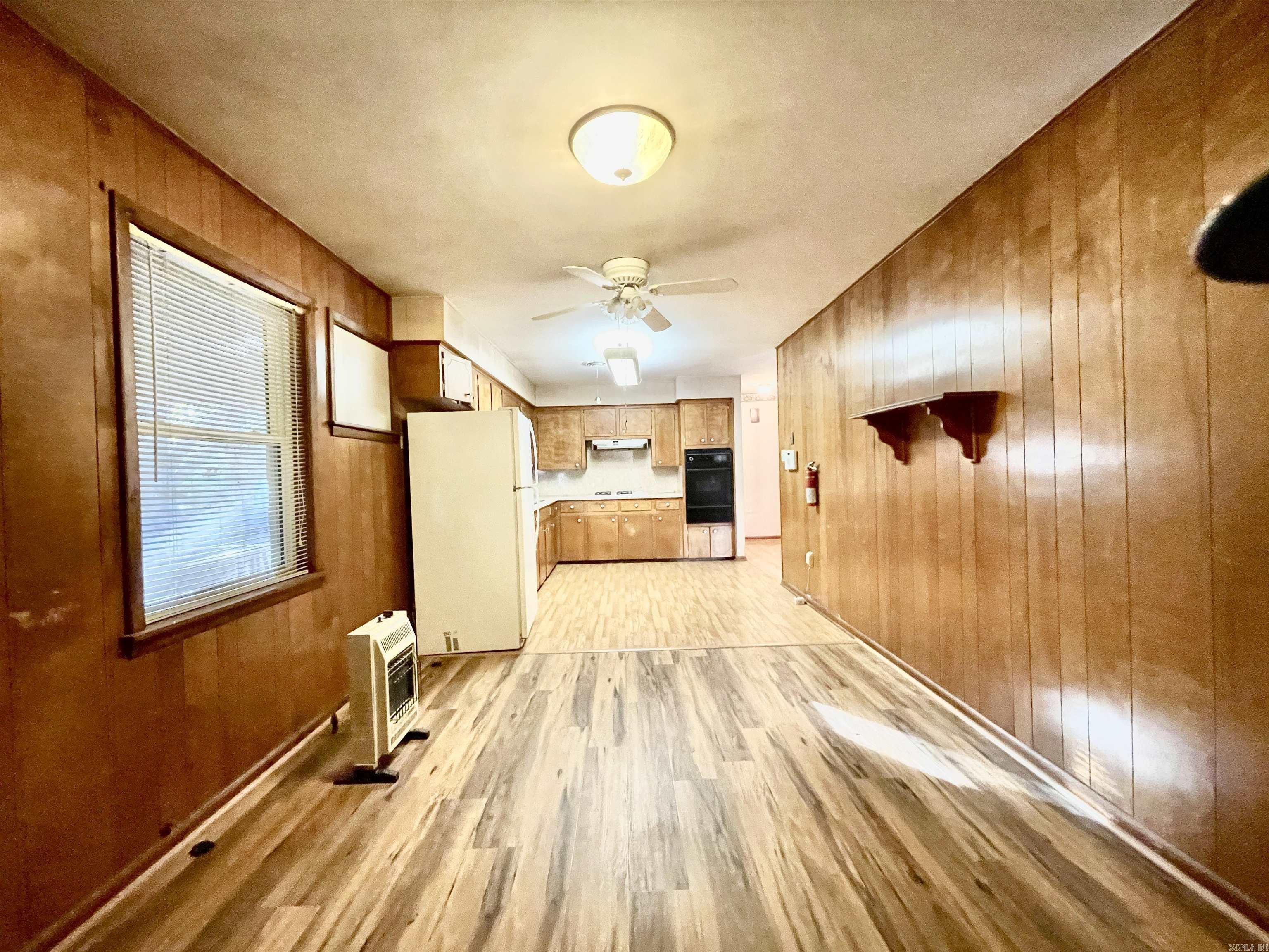 C C BOENS - Residential