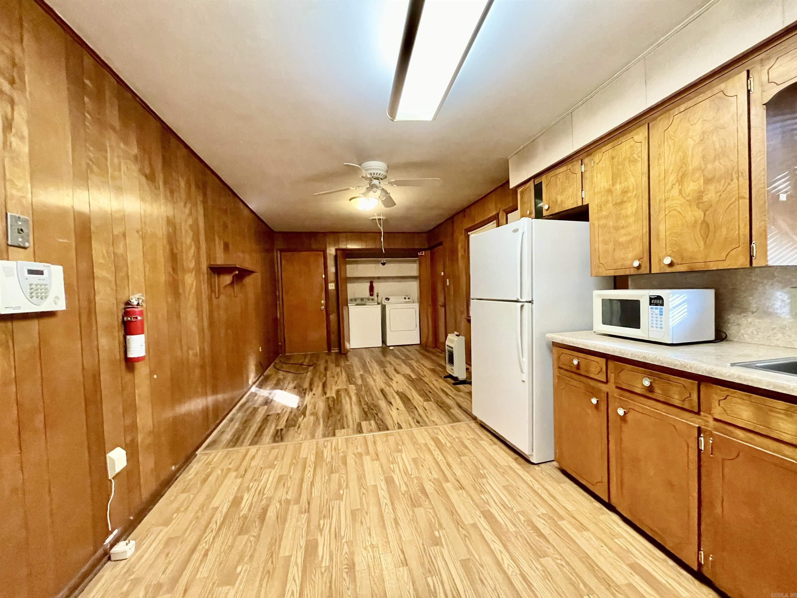 C C BOENS - Residential