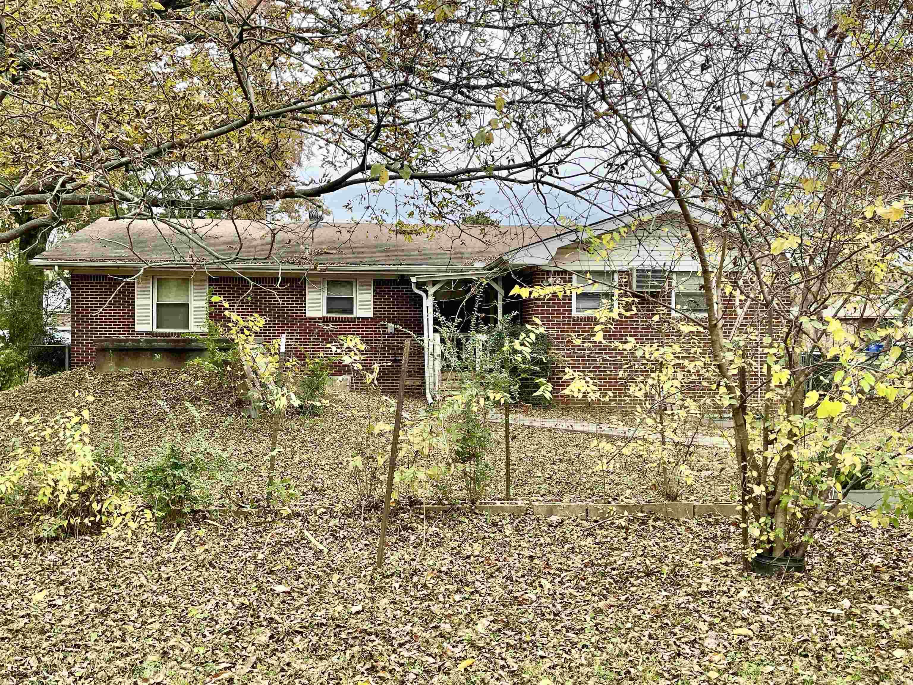 C C BOENS - Residential