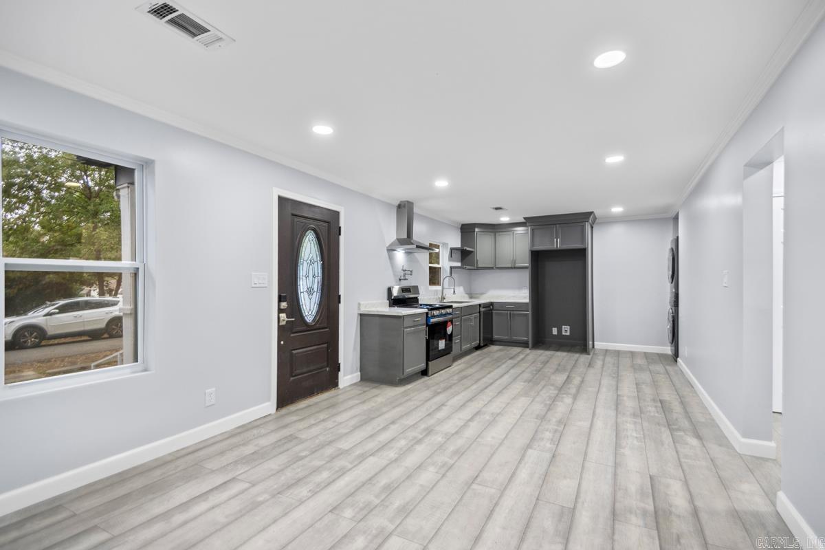 LUND & HILL (ORIGINAL TOWN) - Residential