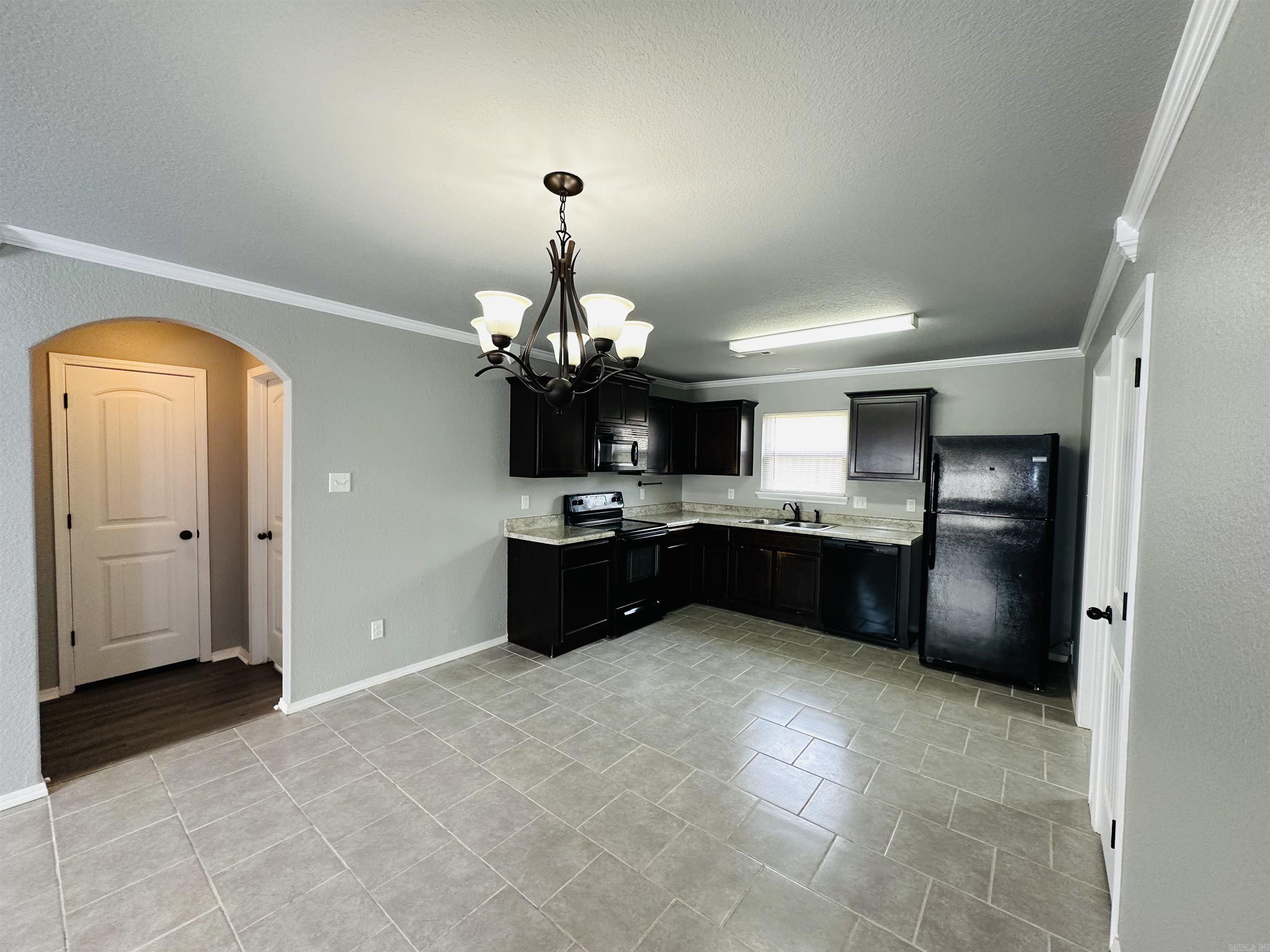 TERRACE MEADOWS - Residential