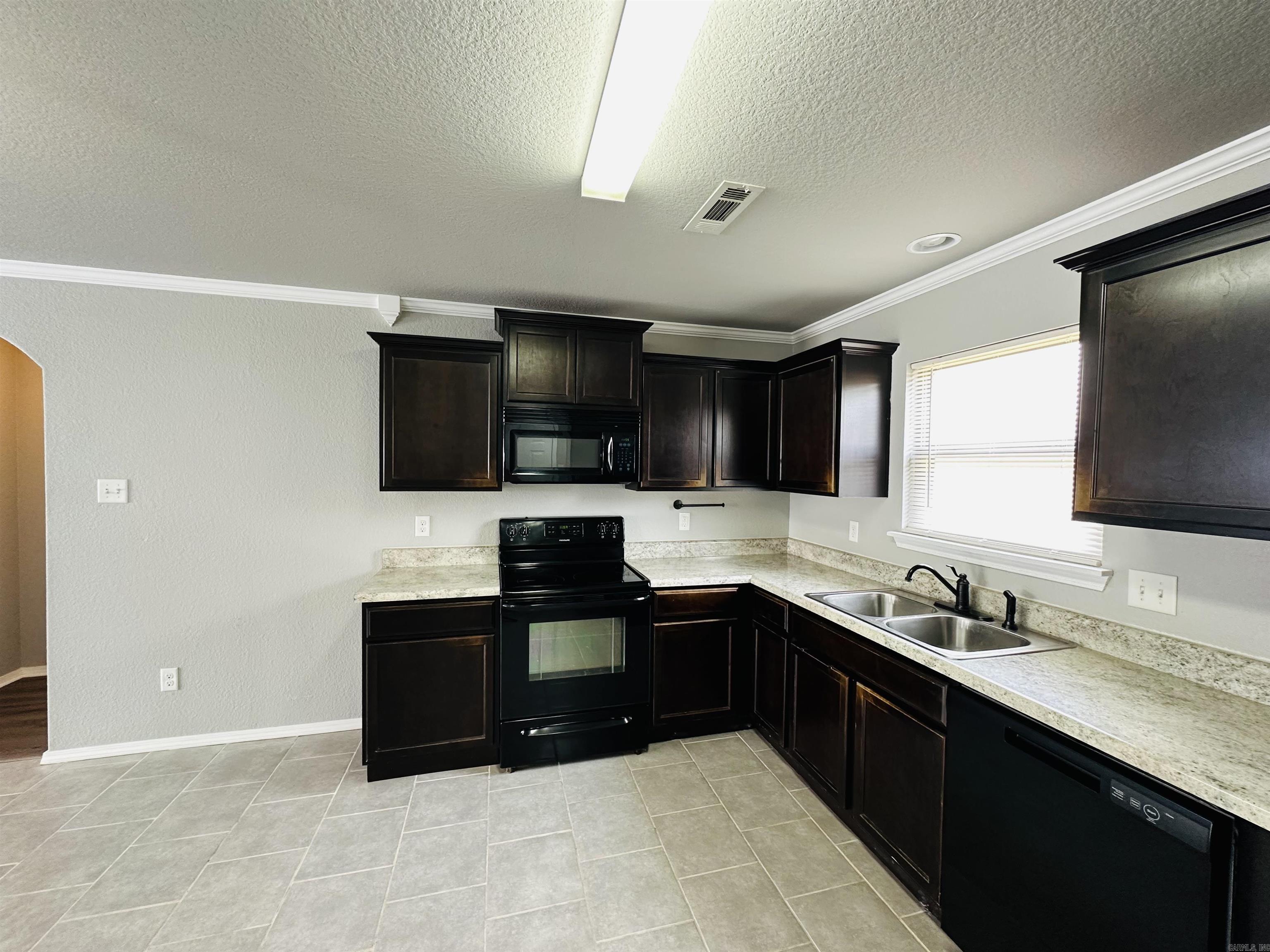 TERRACE MEADOWS - Residential