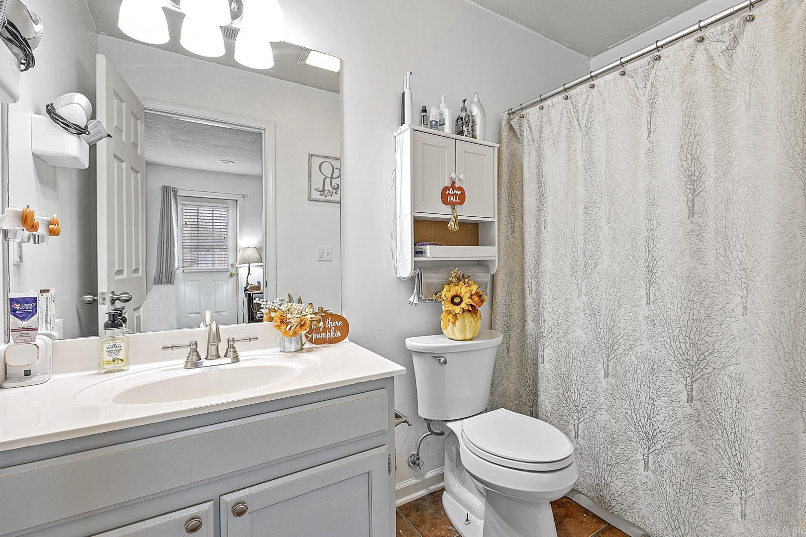 TRUNKS ADD - Residential