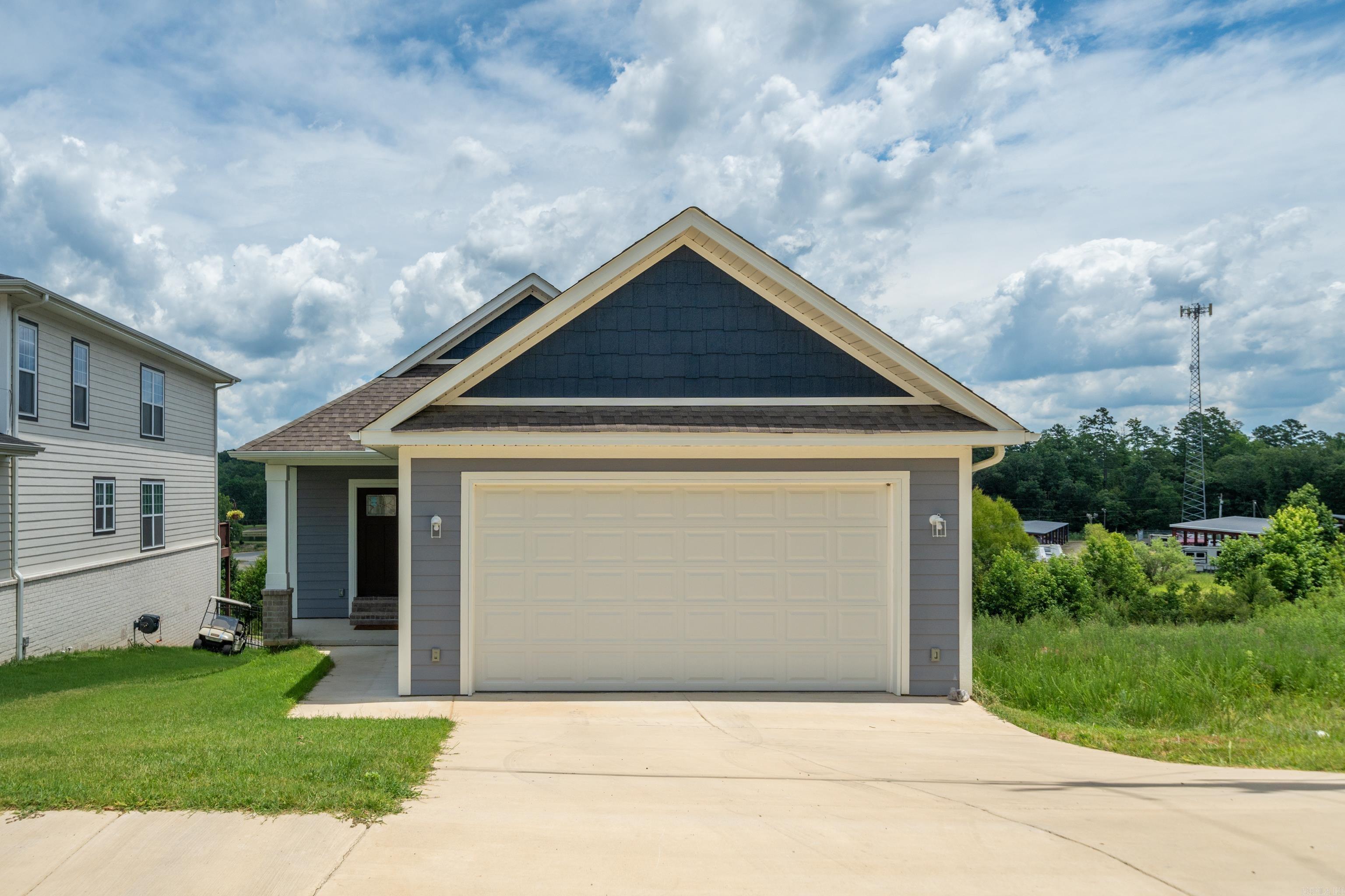 Diamondhead - Residential