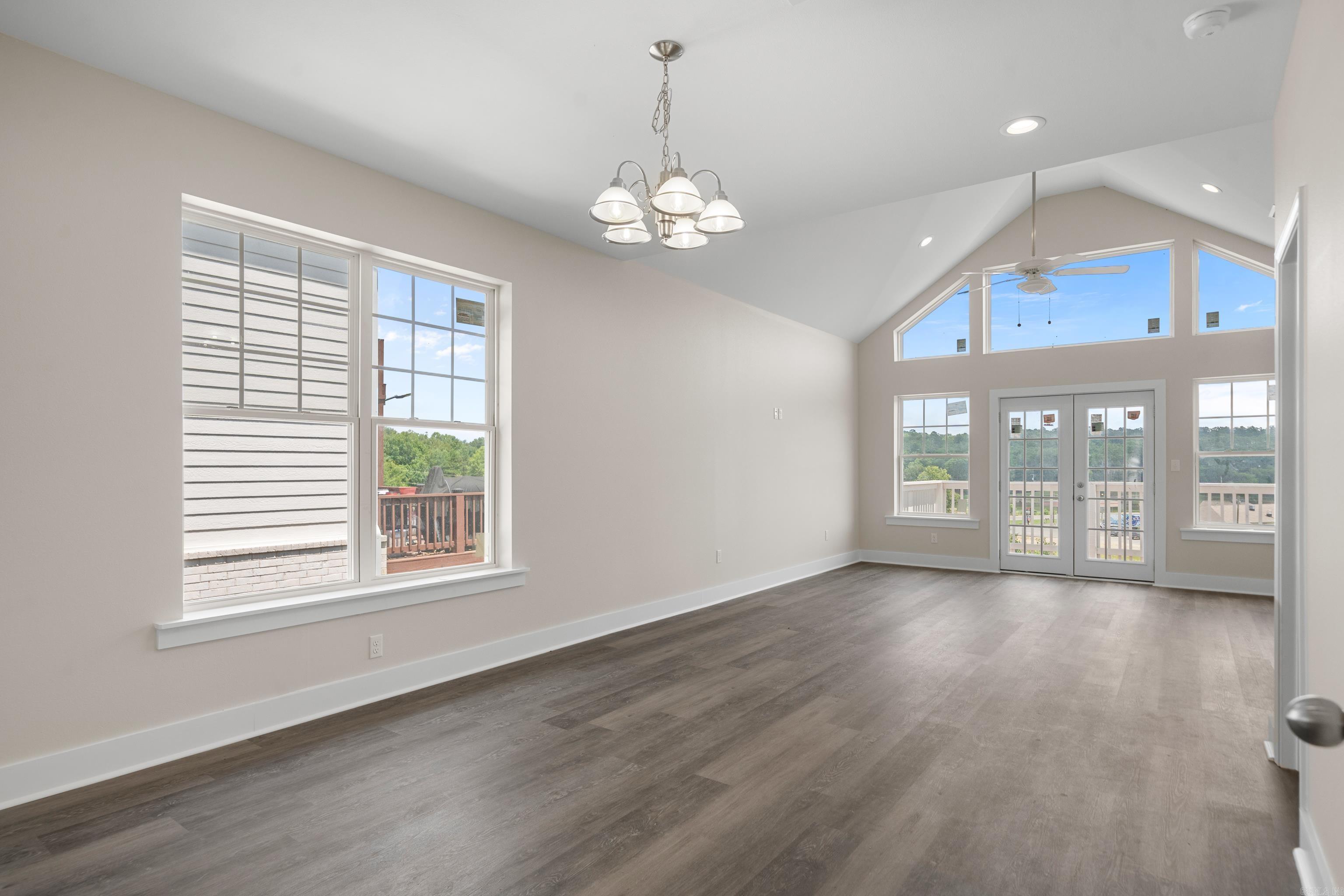 Diamondhead - Residential