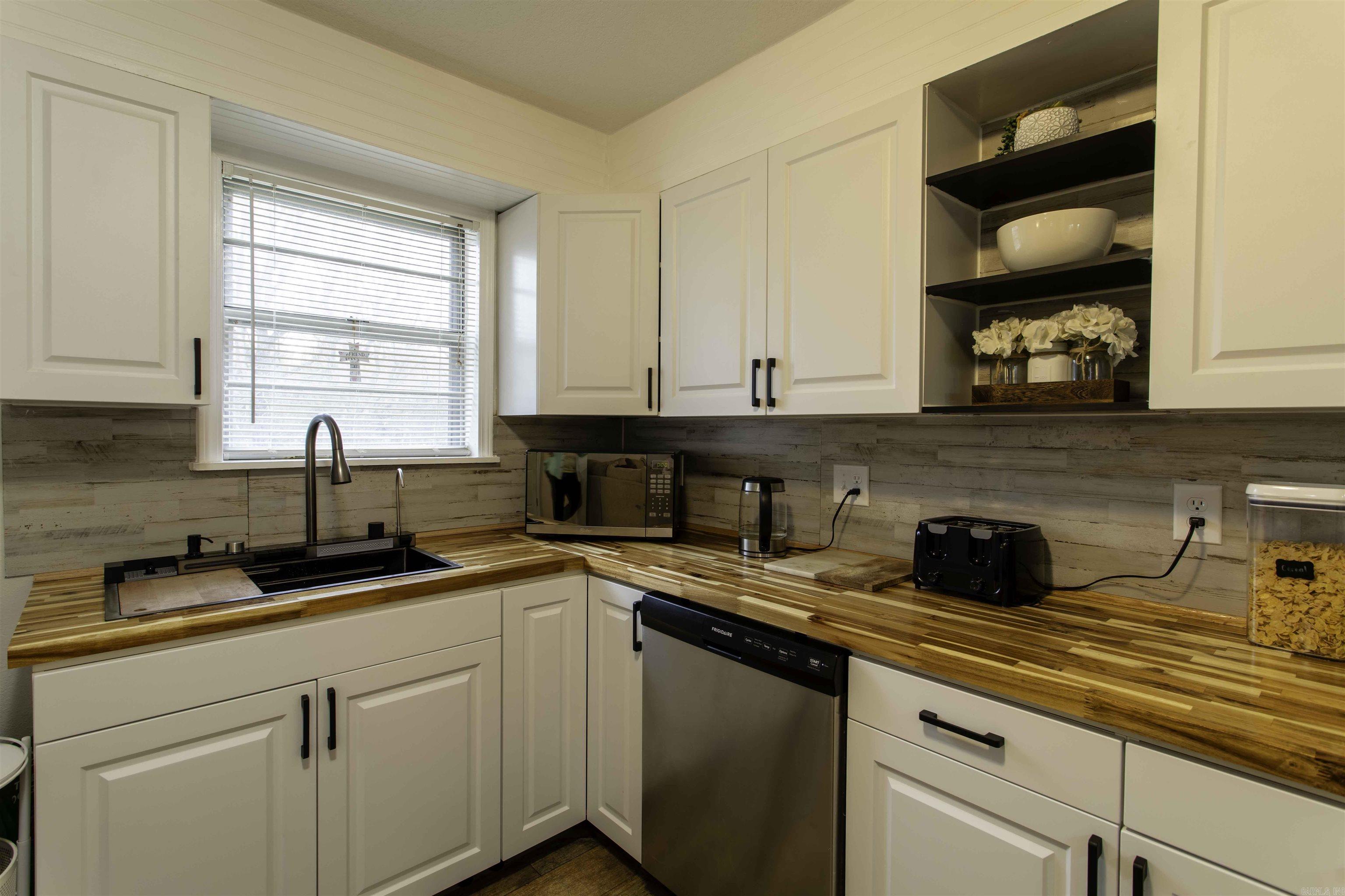 Hayden Carter 1st - Residential