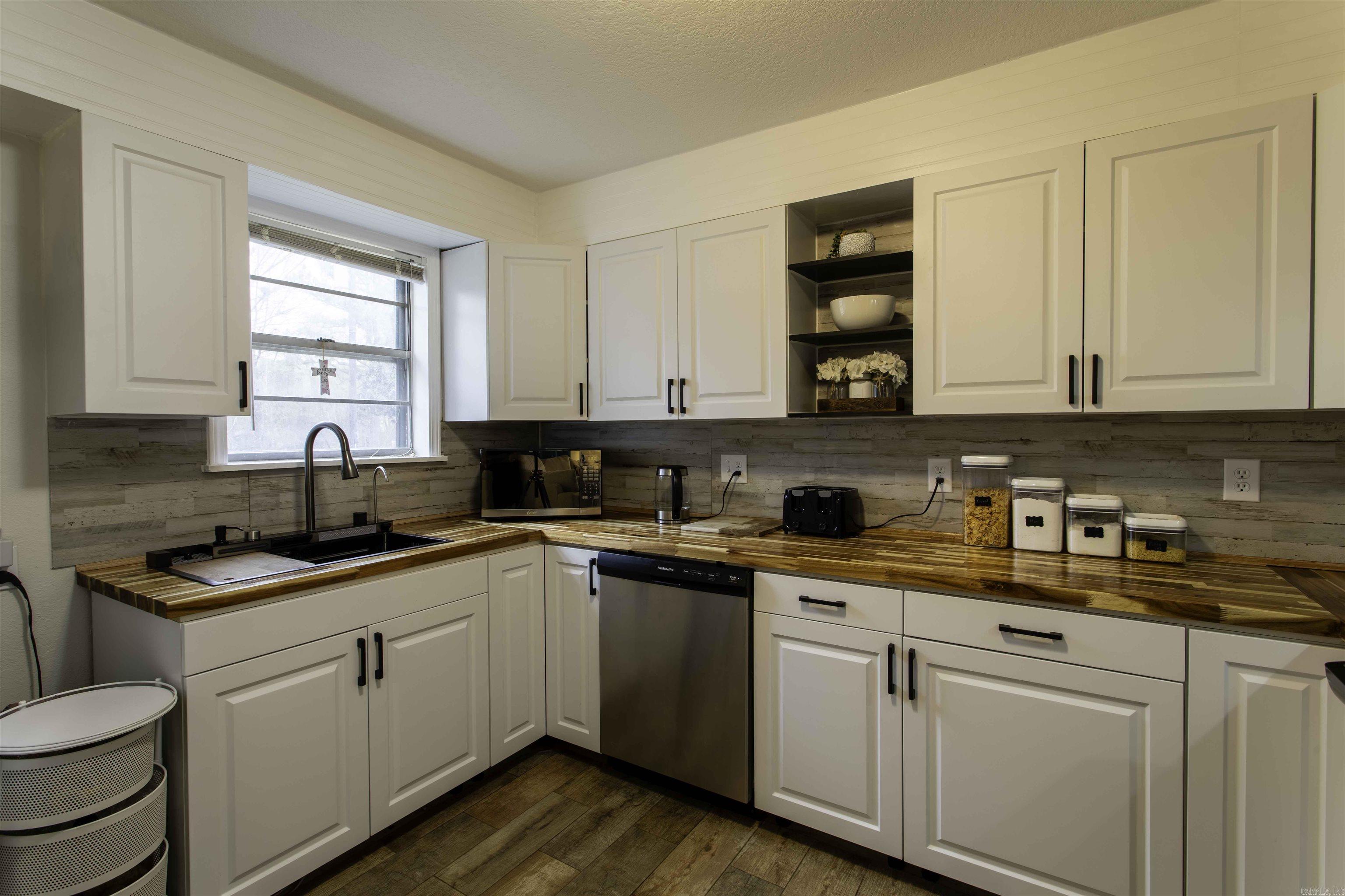 Hayden Carter 1st - Residential