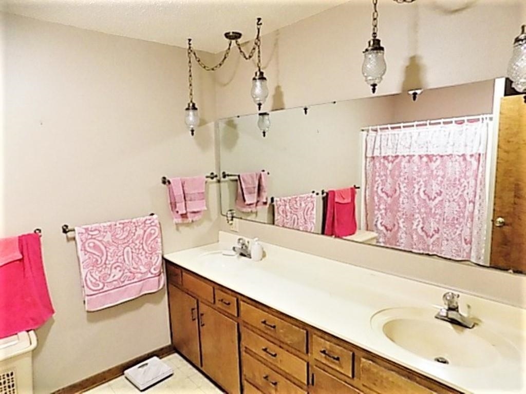 FARNSWORTH SUBDIVISION - Residential