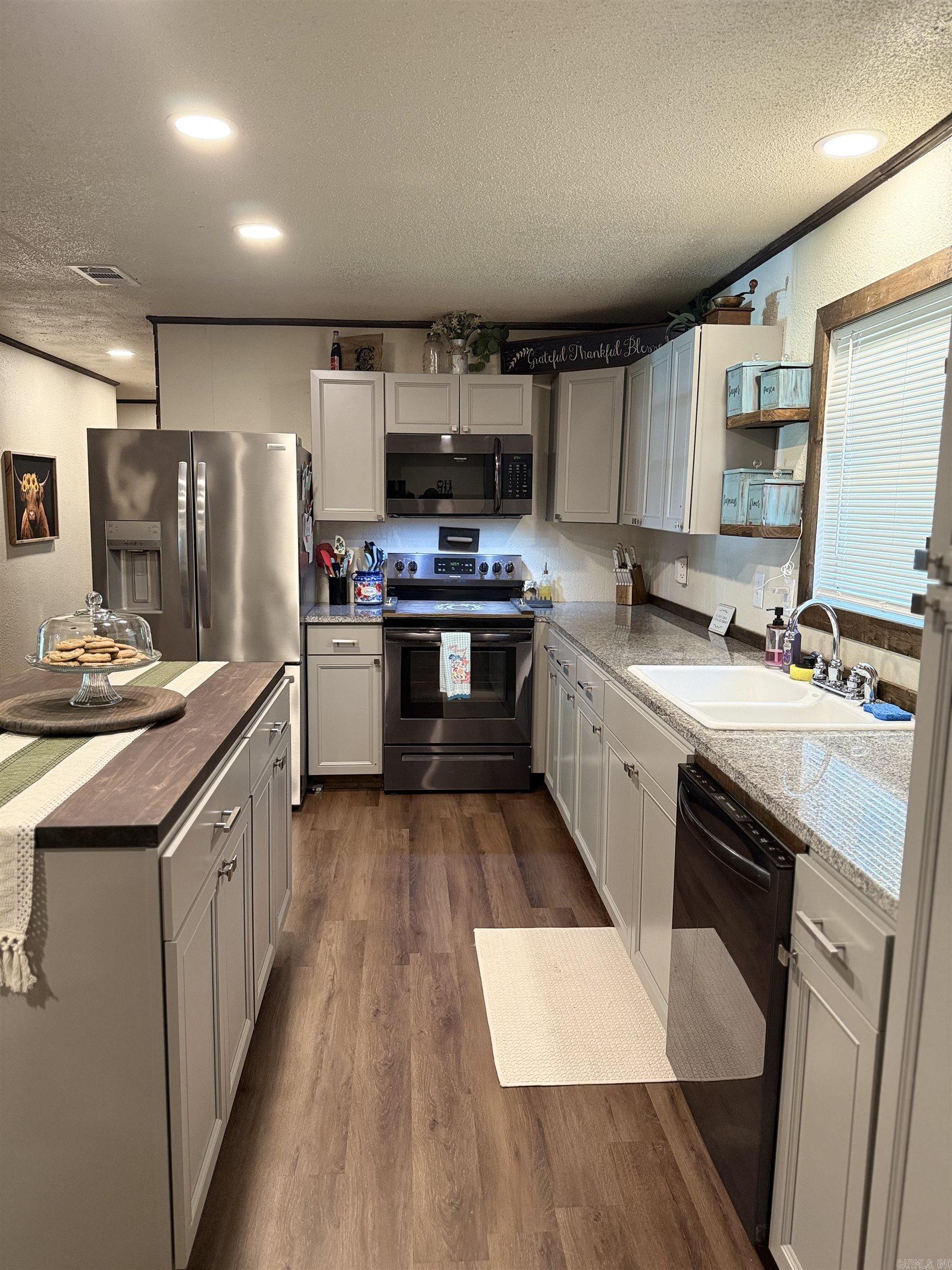 Oppelo Estates - Residential