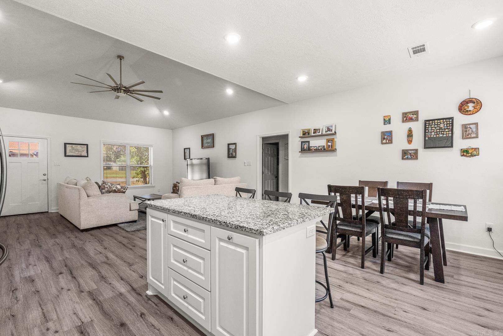 OTTO LANDING - Residential