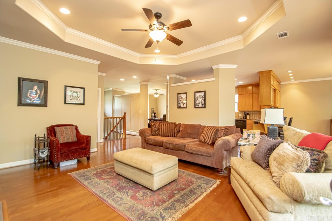 PEBBLE BEACH WOODS ADDN - Residential