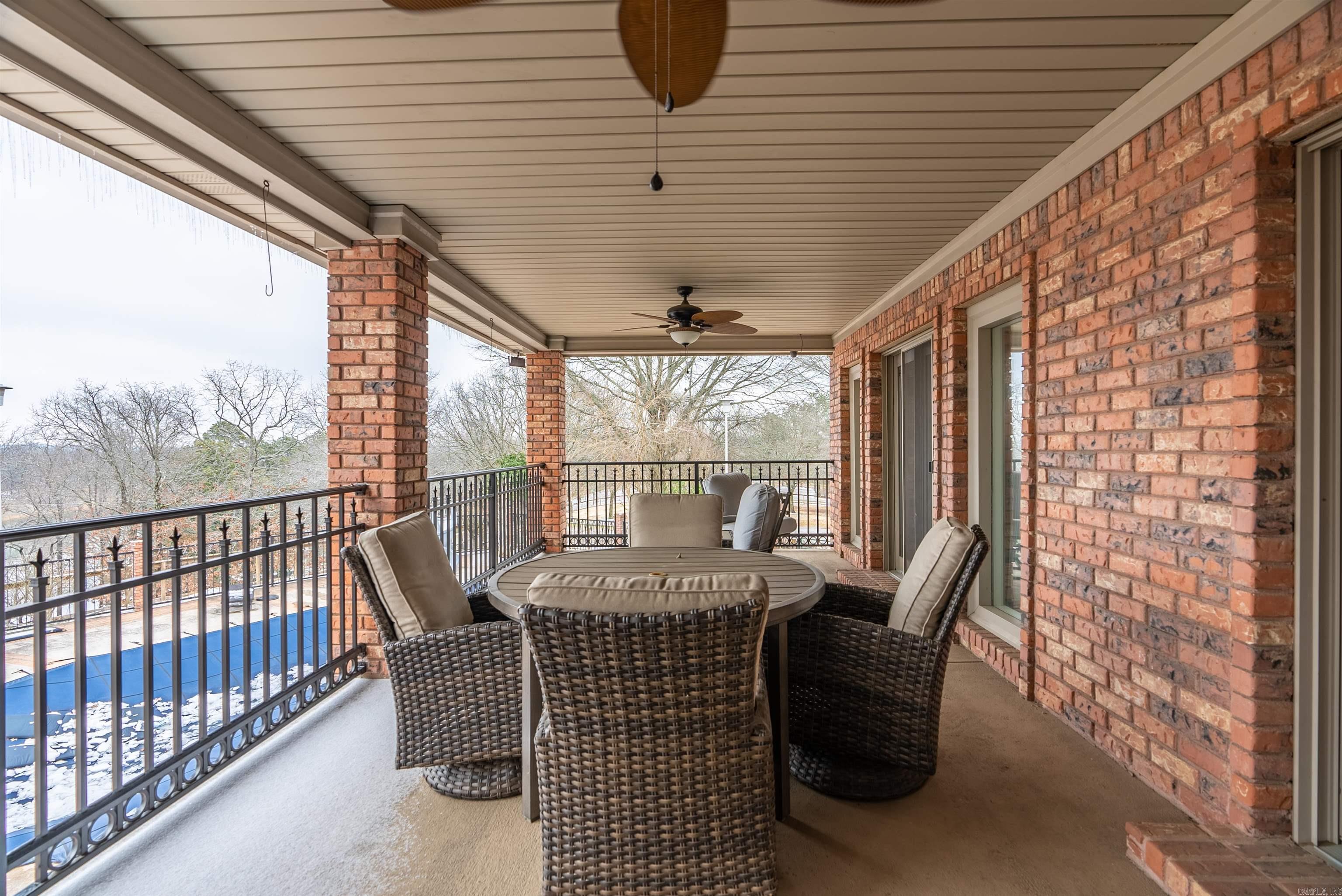 Robbins - Residential