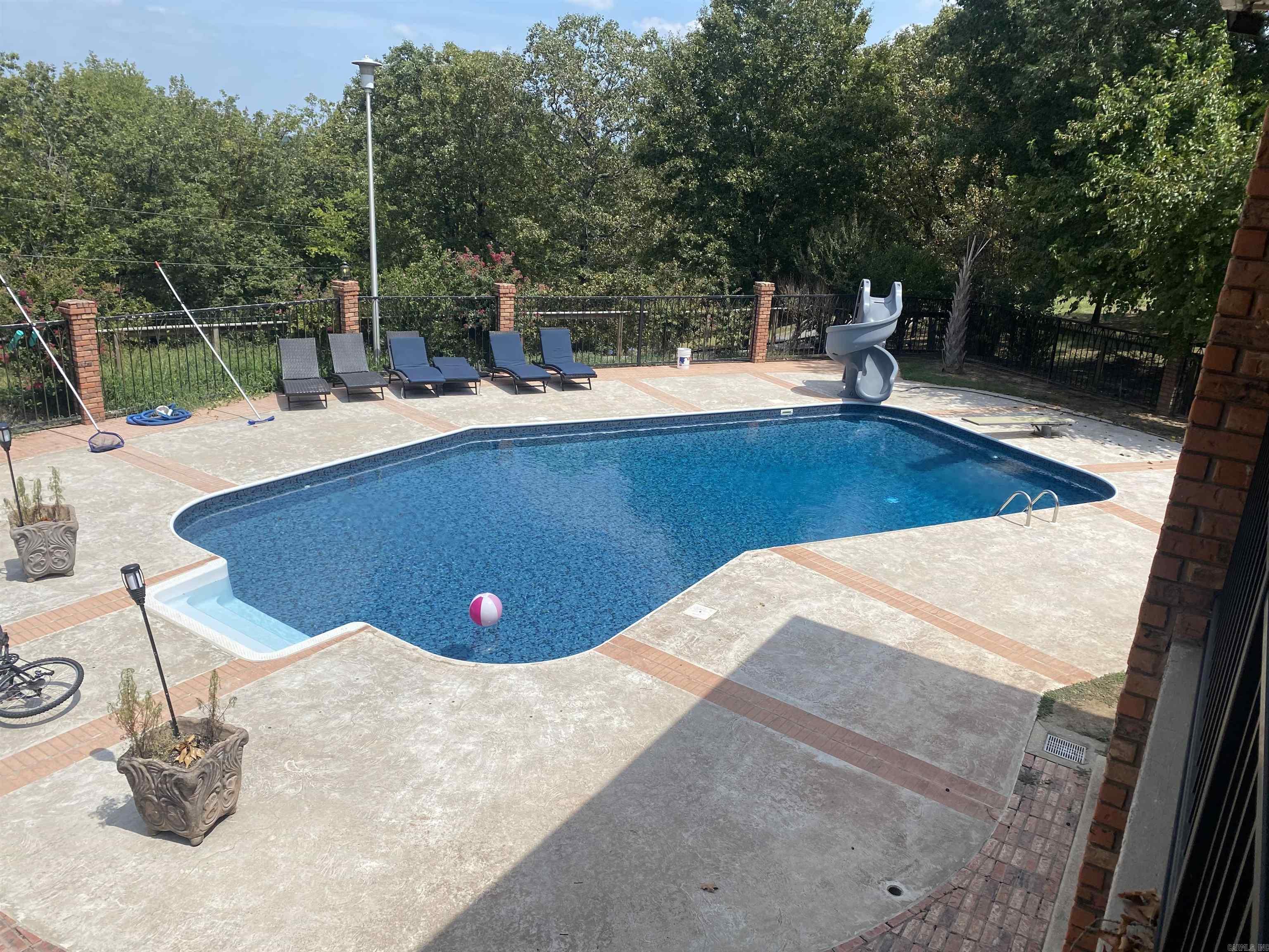 Robbins - Residential