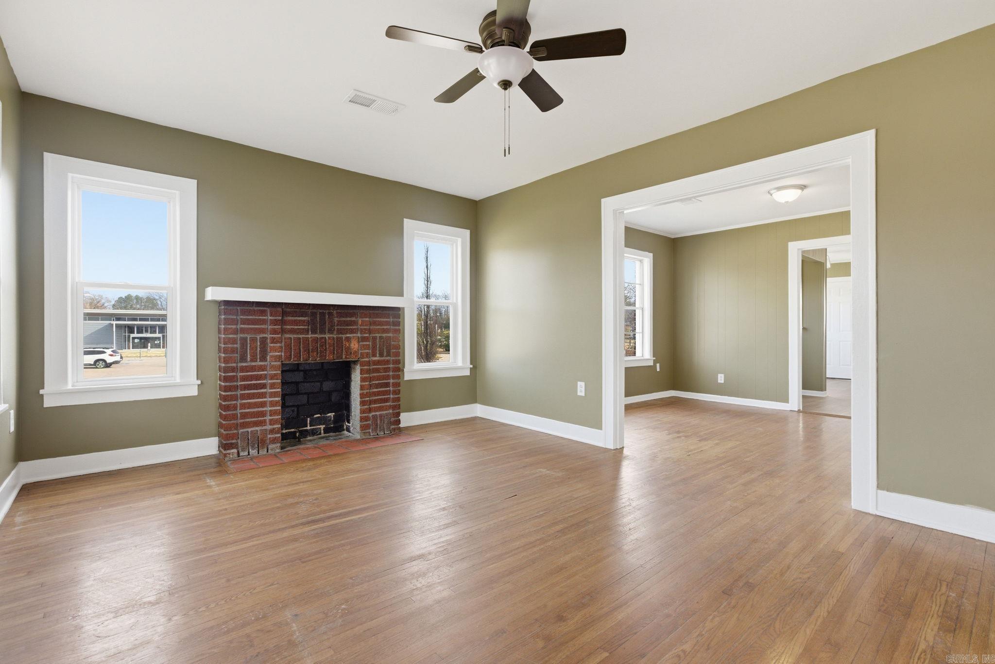 CUNNINGHAMS - Residential