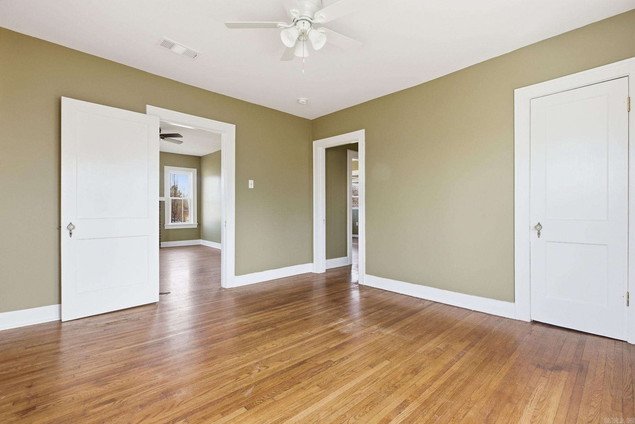 CUNNINGHAMS - Residential