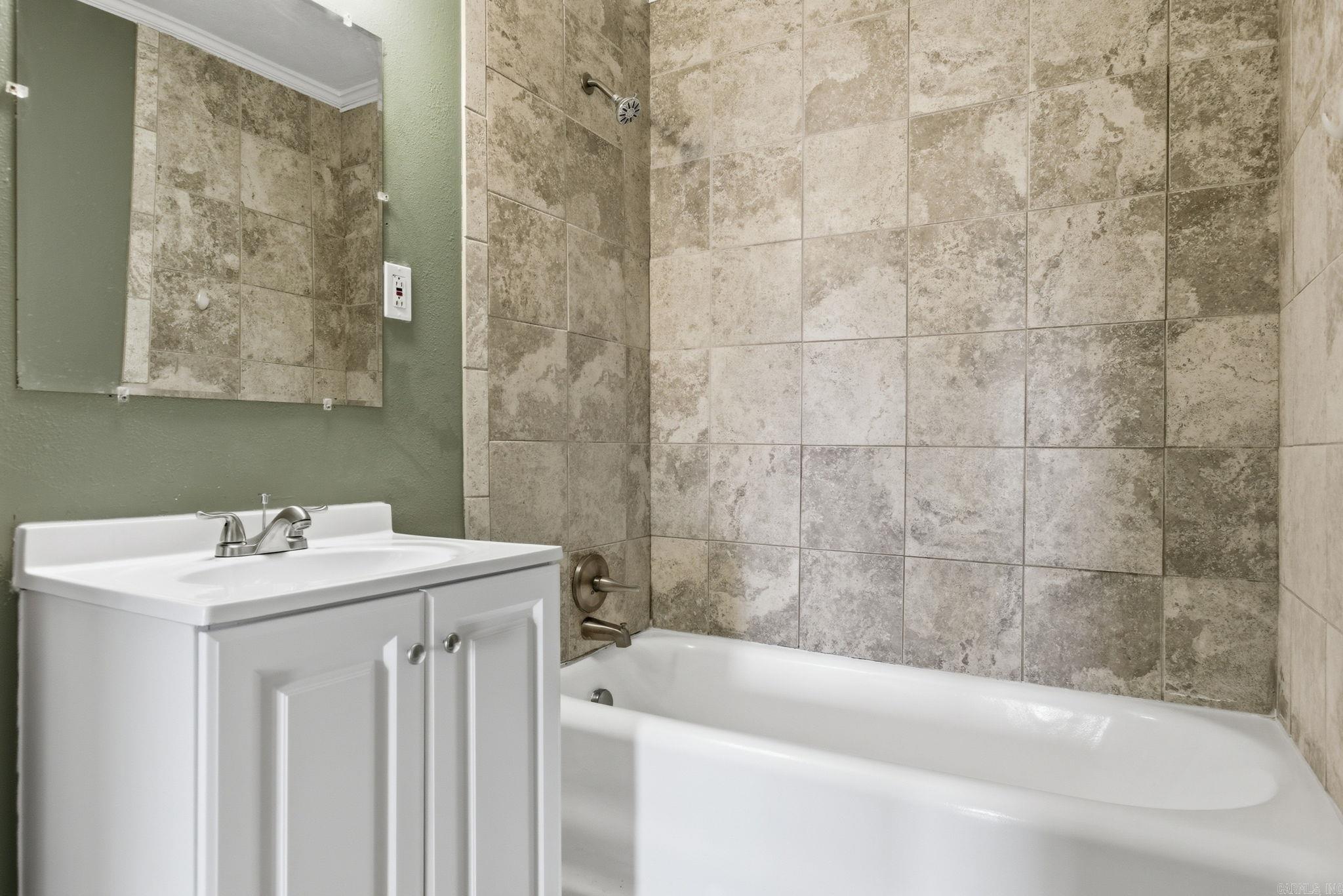 CUNNINGHAMS - Residential