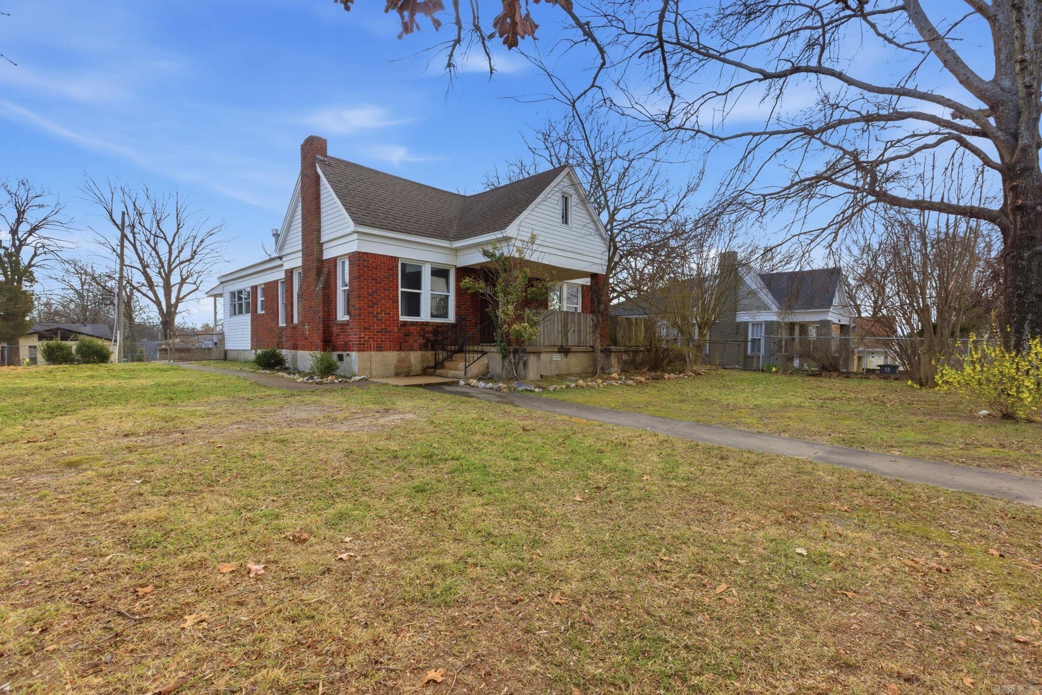 CUNNINGHAMS - Residential