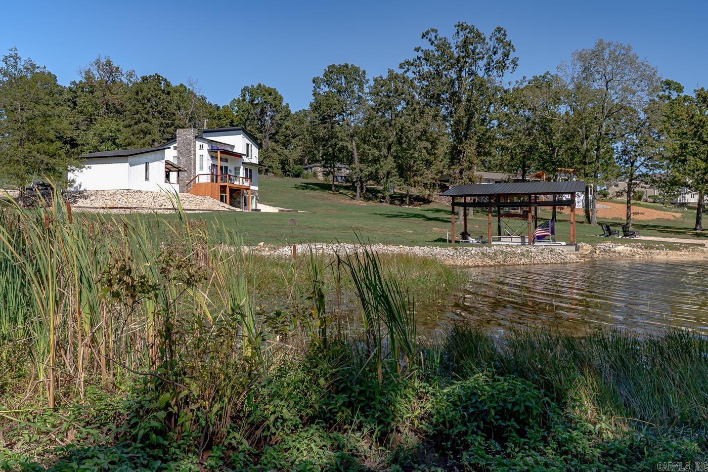 CROWN ADDITION - Residential