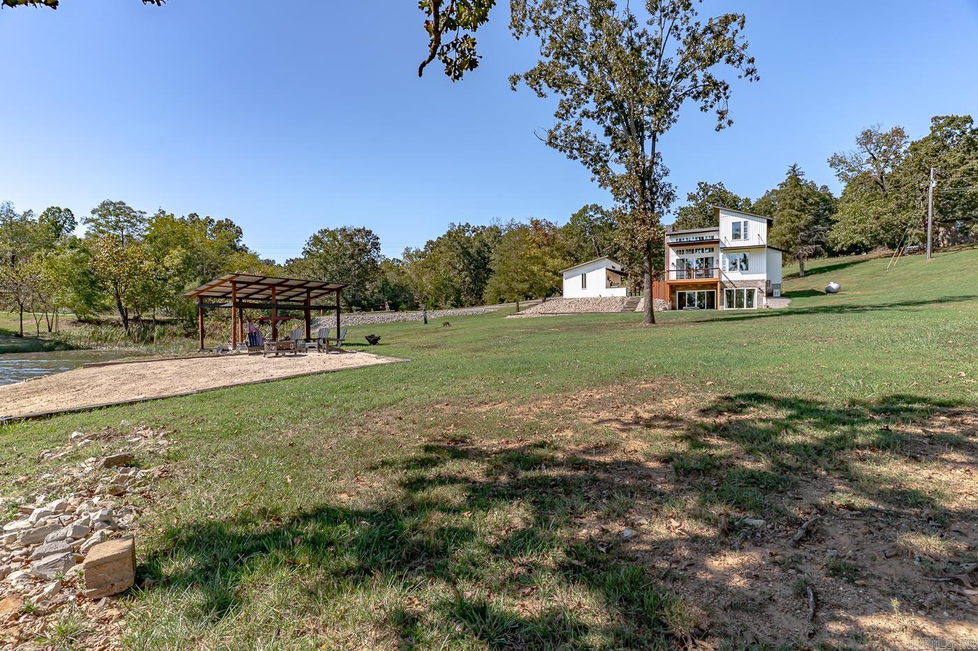 CROWN ADDITION - Residential