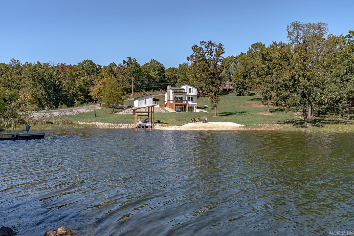 CROWN ADDITION - Residential