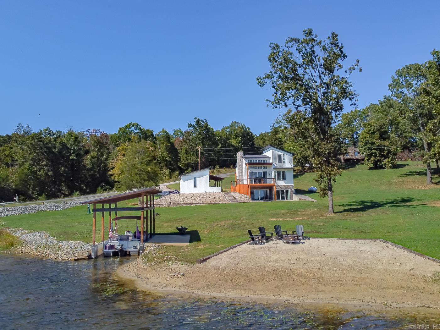 CROWN ADDITION - Residential
