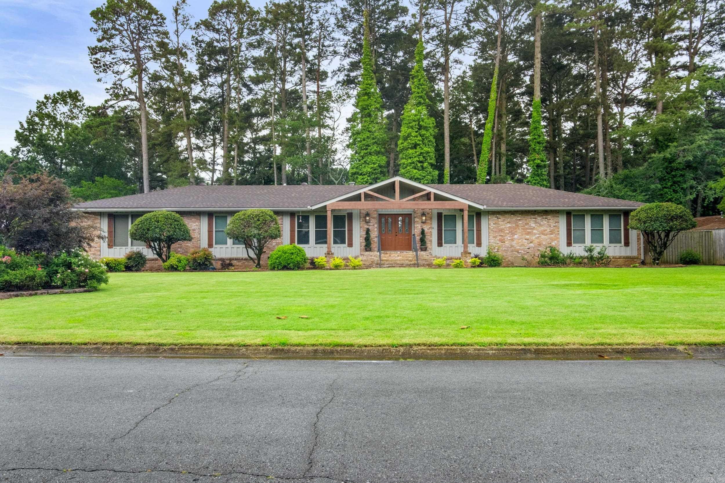 Fully remodeled and updated throughout. New roof in 2024, Appliances all new, windows are new, 2 HVAC systems, bathrooms updated, kitchen remodeled, this house is amazing. Huge walk in pantry for storage. Just off of the kitchen area is a private office nook and half bath. Formal dining room. The living room boasts vaulted ceilings with custom wooden beams. Fully fenced backyard. The oversized metal carport is wired for RV and stays. Eight camera custom security system conveys. Great house in the Foxwood golf course community. Schedule your showing today. *agents see remarks