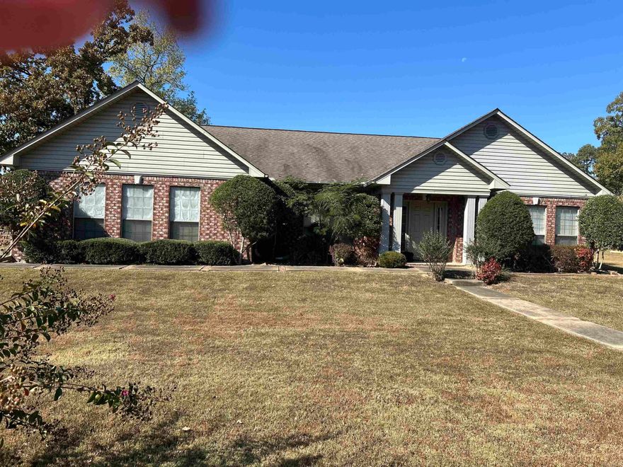 This beautiful and spacious 3-bedroom home is located on a large lot just outside the city, offering tranquility and privacy. As you step inside, you're greeted by a stunning foyer and an open-concept living area, with a formal dining space to your left. The home offers plenty of storage, and the master suite includes a cozy sitting area perfect for an office or relaxation. The back patio, surrounded by a privacy fence, is the ideal spot for enjoying your morning coffee in peace. Situated on a corner lot in a quiet neighborhood, this 2,198 sq. ft. home also features a 529 sq. ft. garage with a concrete driveway, and comes with many desirable amenities—don’t miss out on this gem! Don't miss out on this beautiful home. Corner lot.