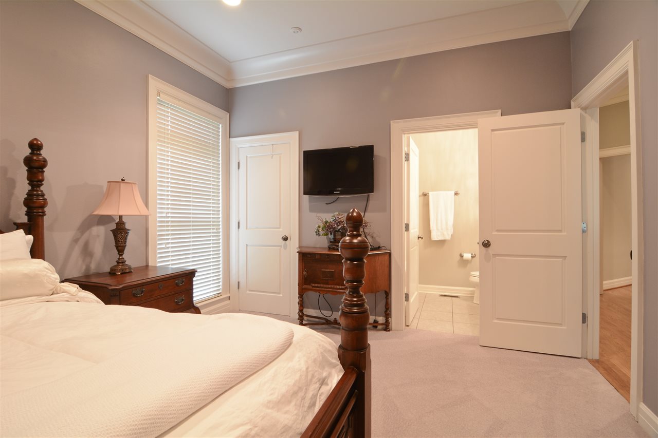 CHENAL VALLEY SOLOGNE CIRCLE - Residential