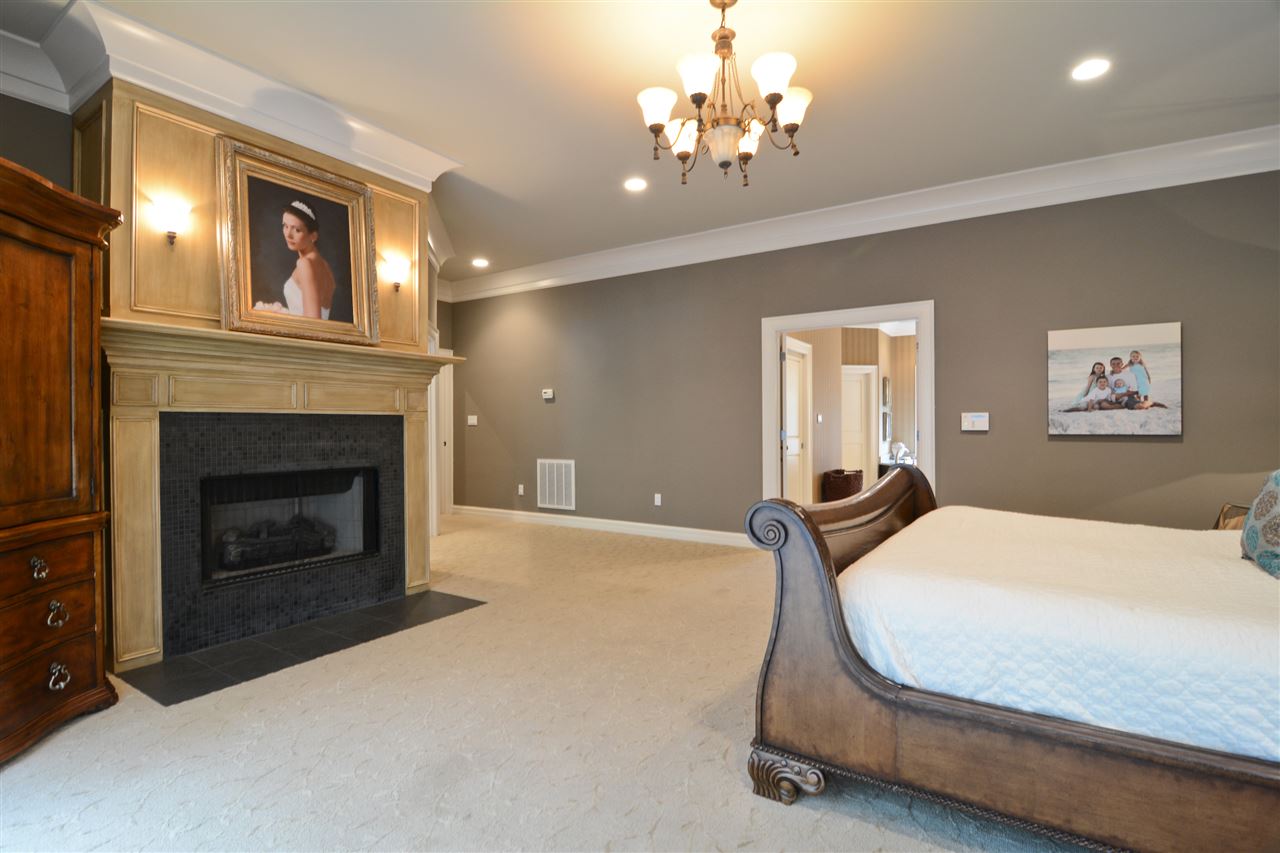 CHENAL VALLEY SOLOGNE CIRCLE - Residential