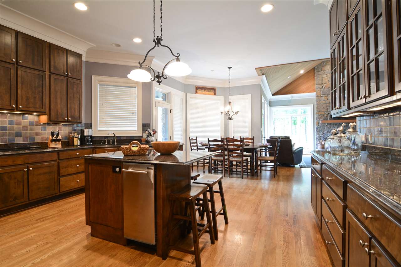 CHENAL VALLEY SOLOGNE CIRCLE - Residential
