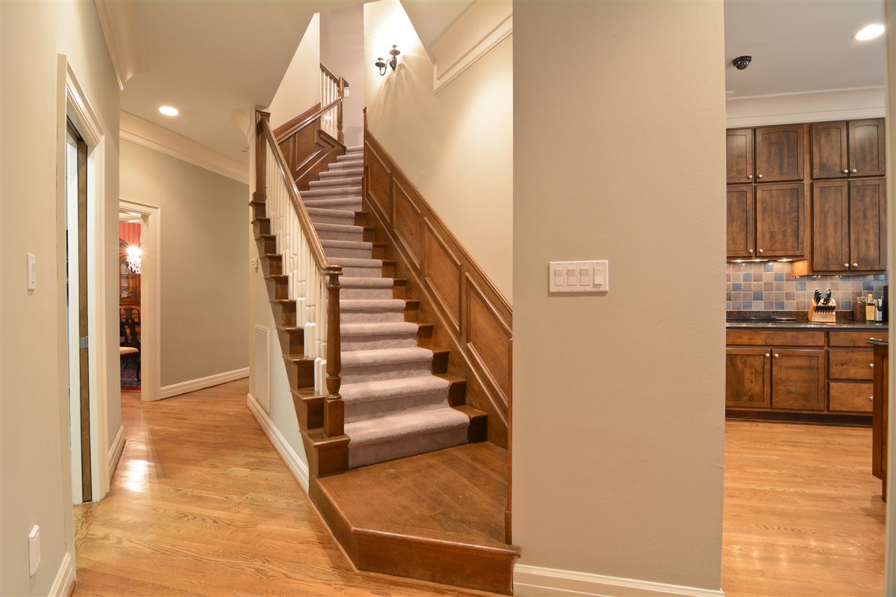 CHENAL VALLEY SOLOGNE CIRCLE - Residential